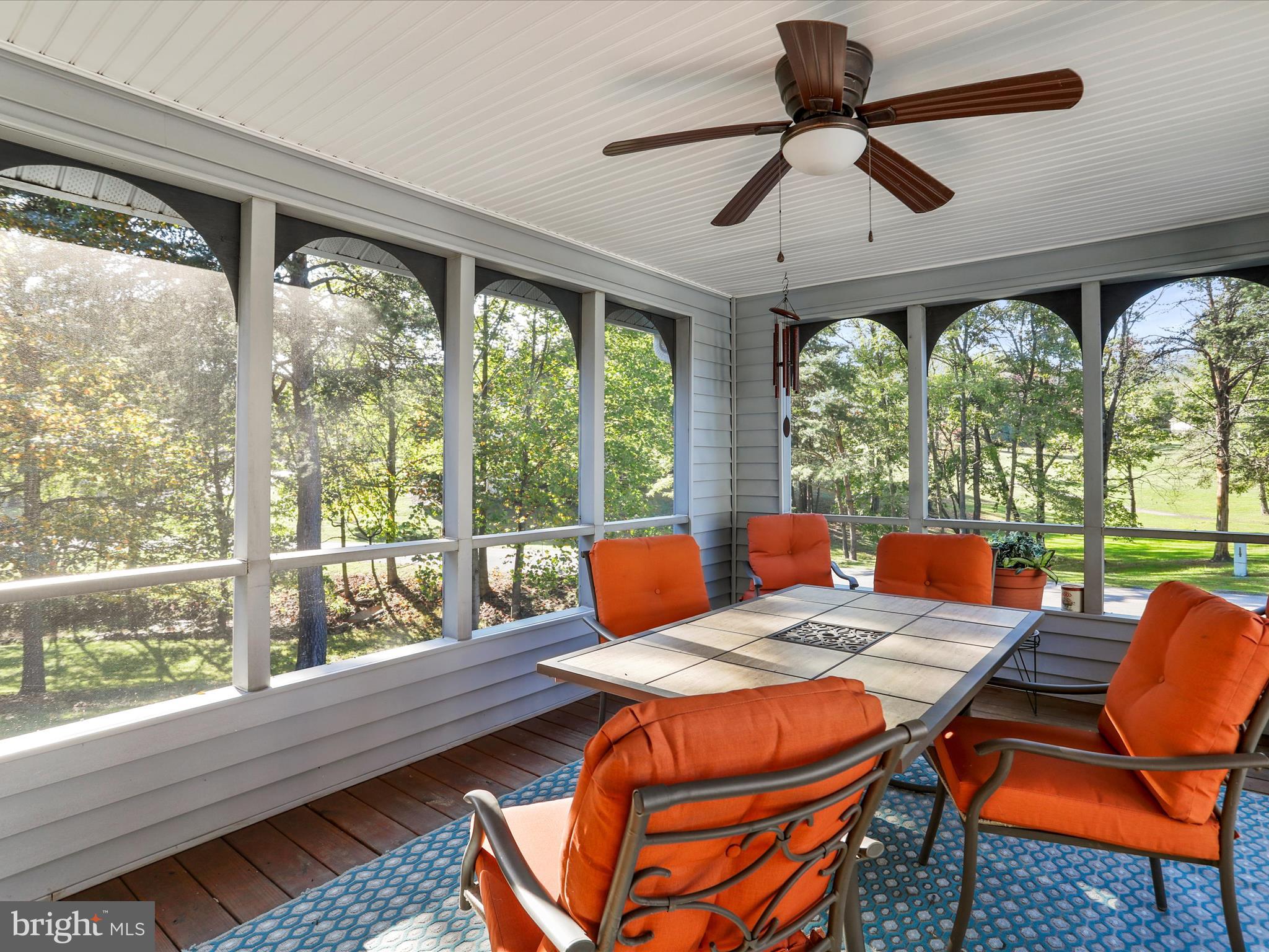 THE WOODS - Residential