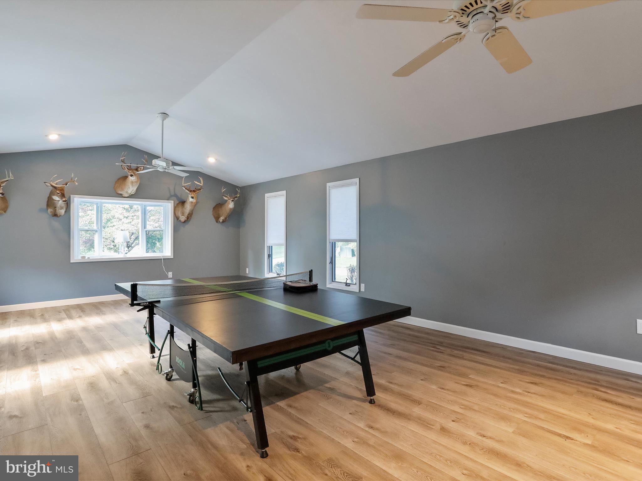 THE WOODS - Residential