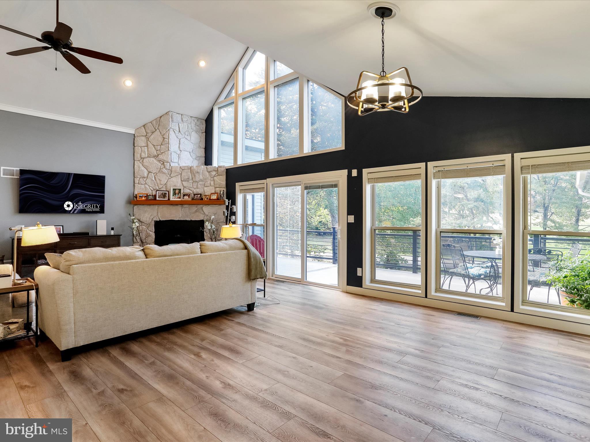 THE WOODS - Residential