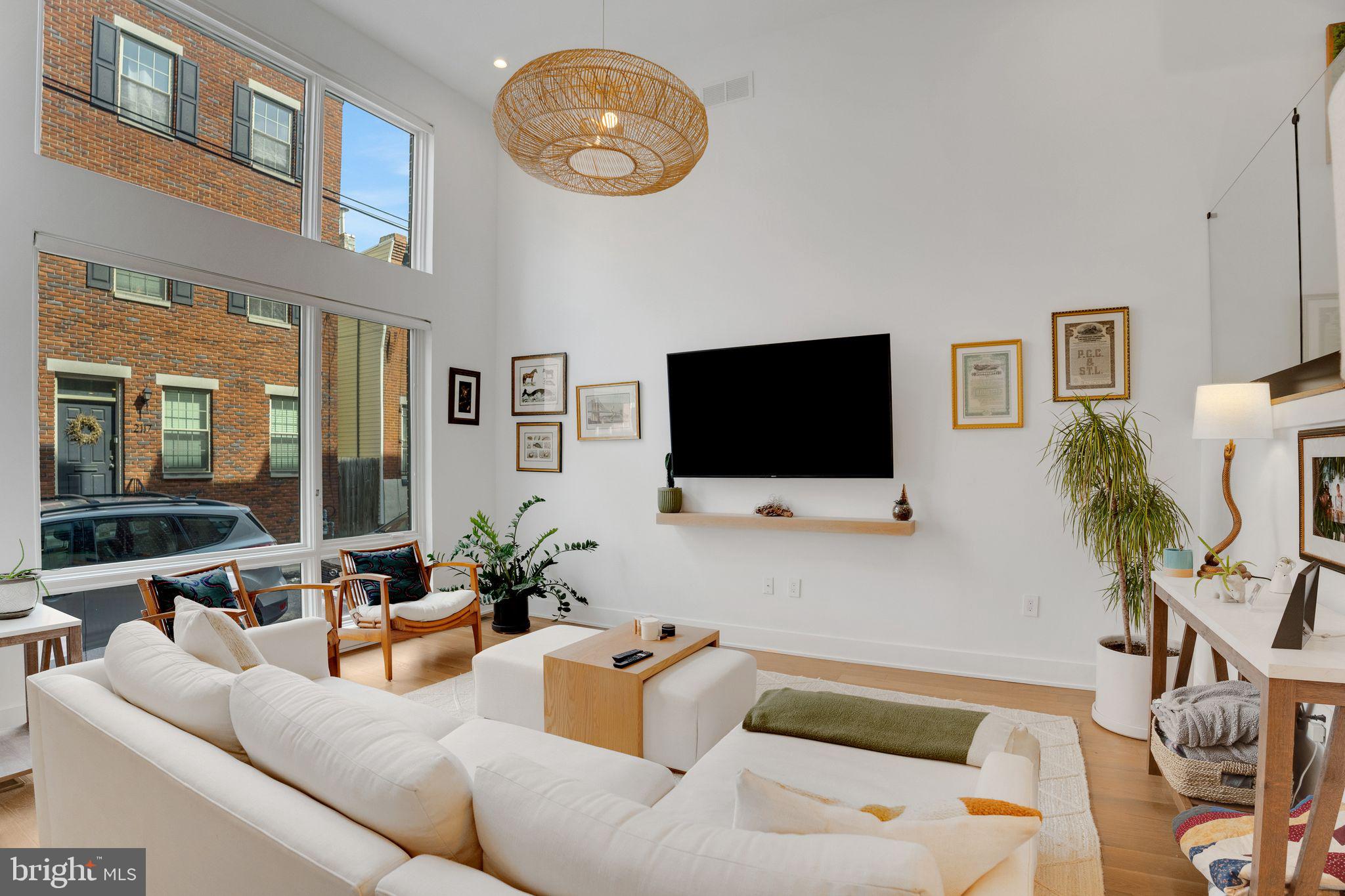 GRADUATE HOSPITAL - Residential Lease