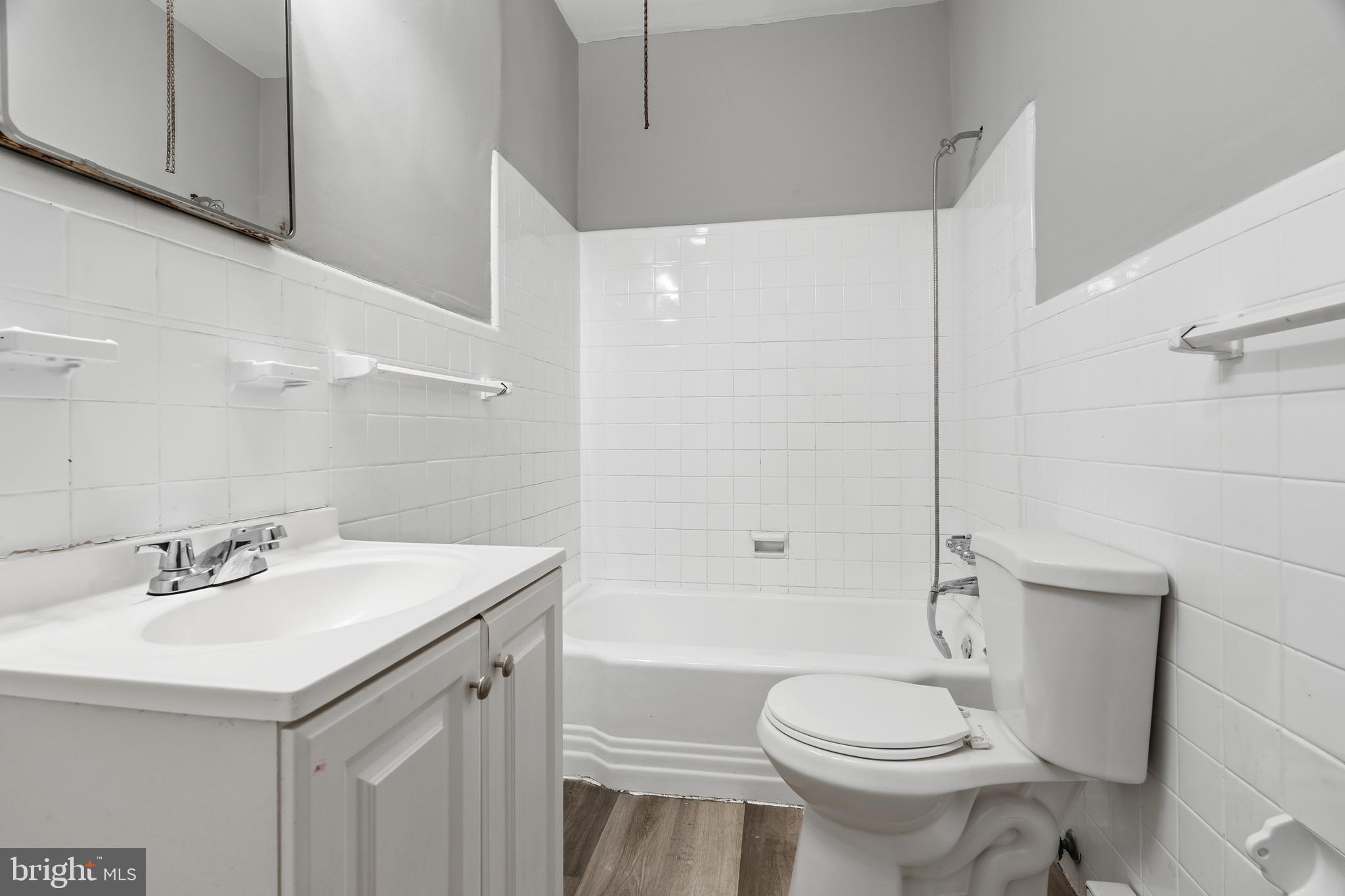 COBBS CREEK - Residential