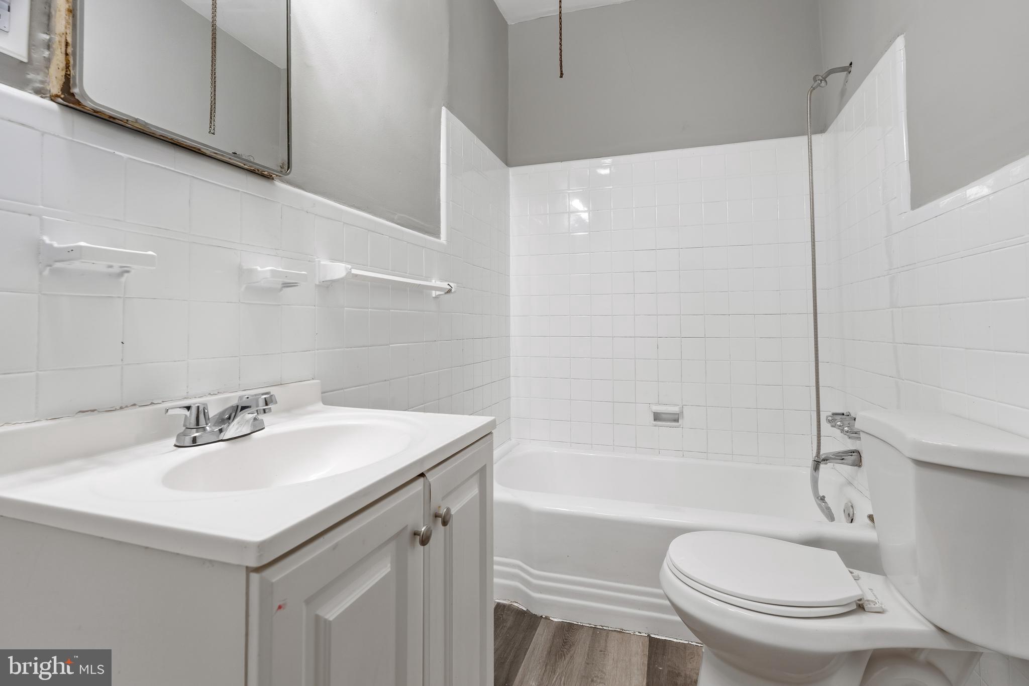 COBBS CREEK - Residential