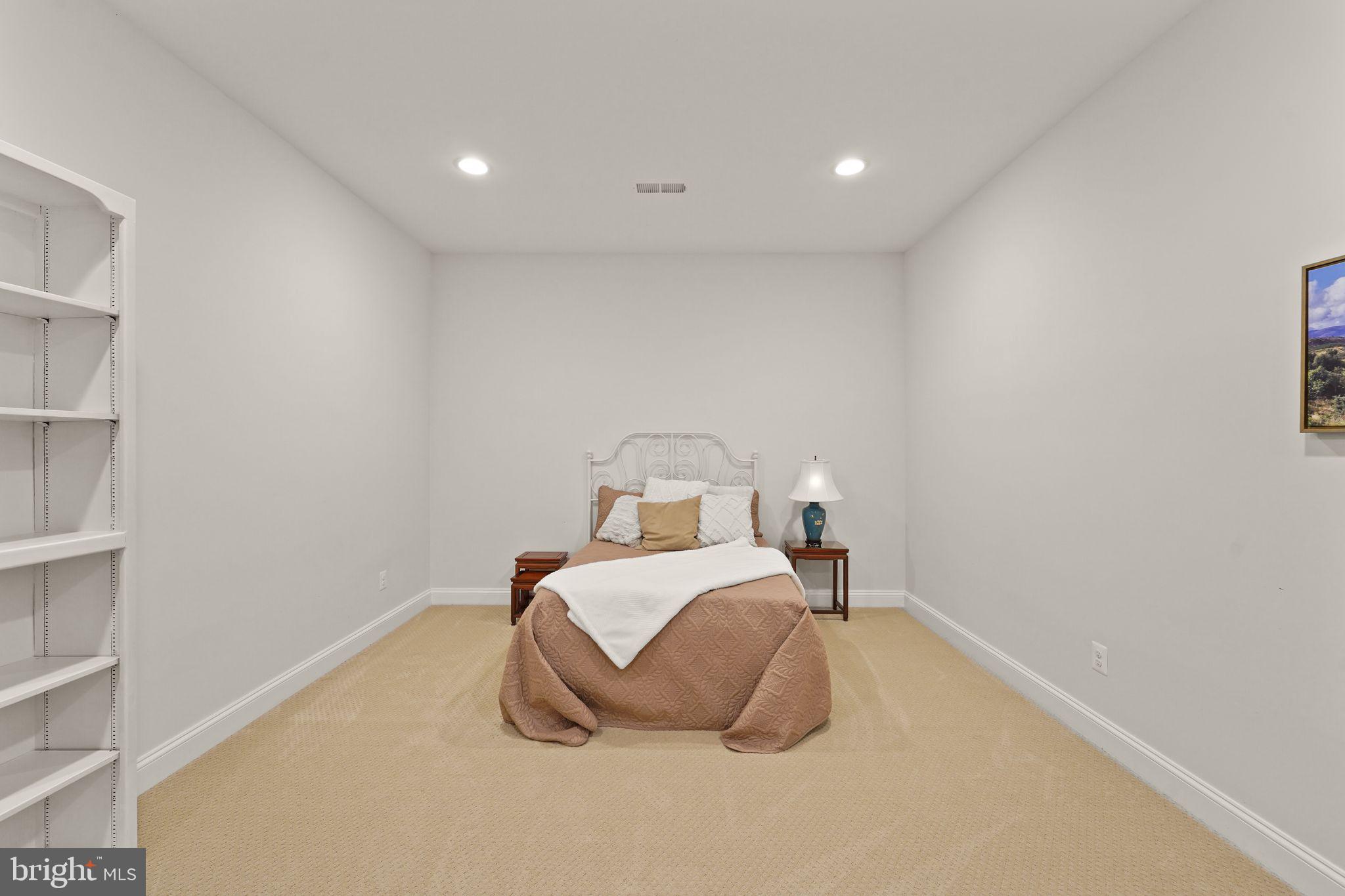 GRANT AT WILLOWSFORD - Residential