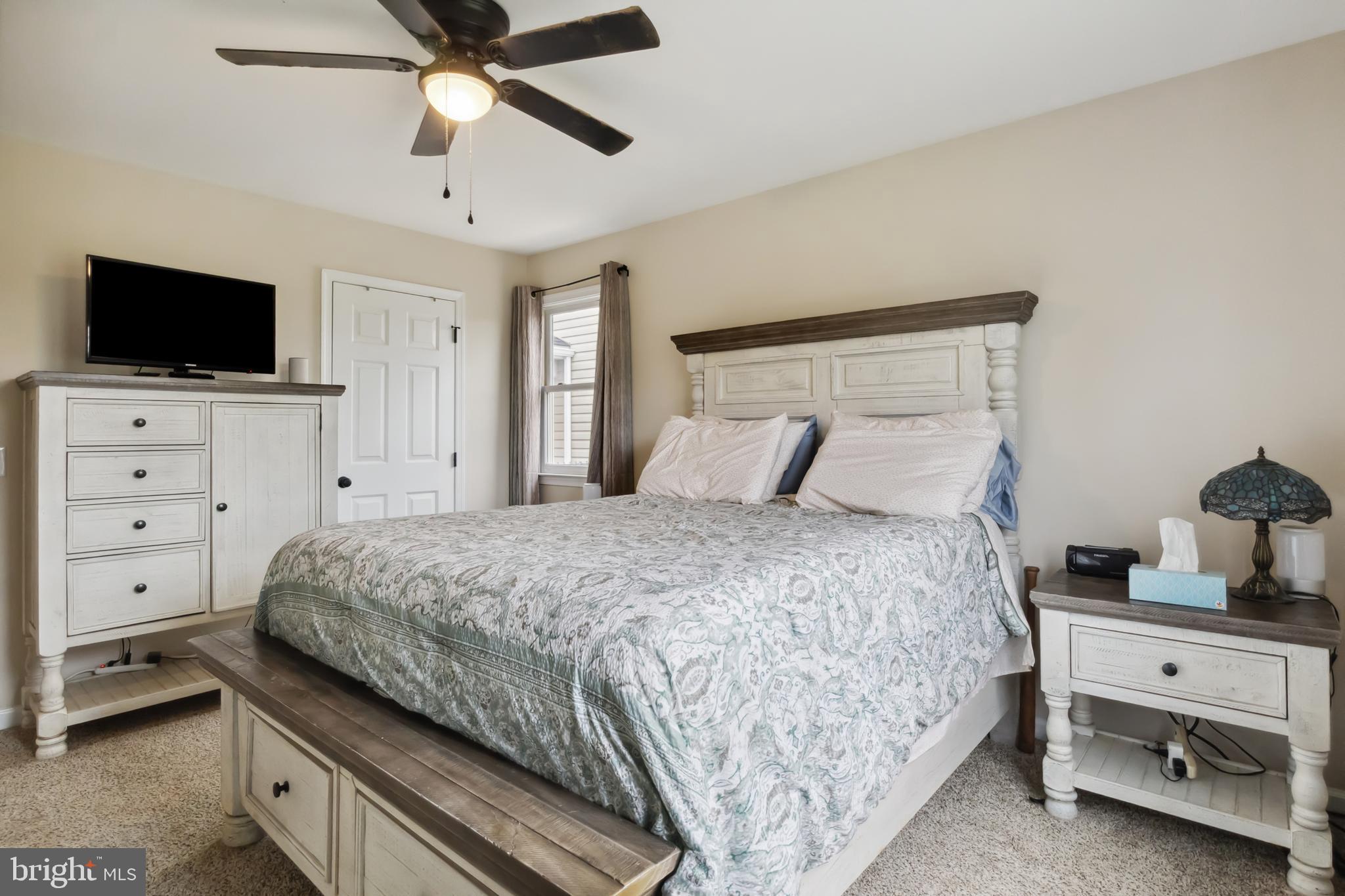 WINDSOR - Residential