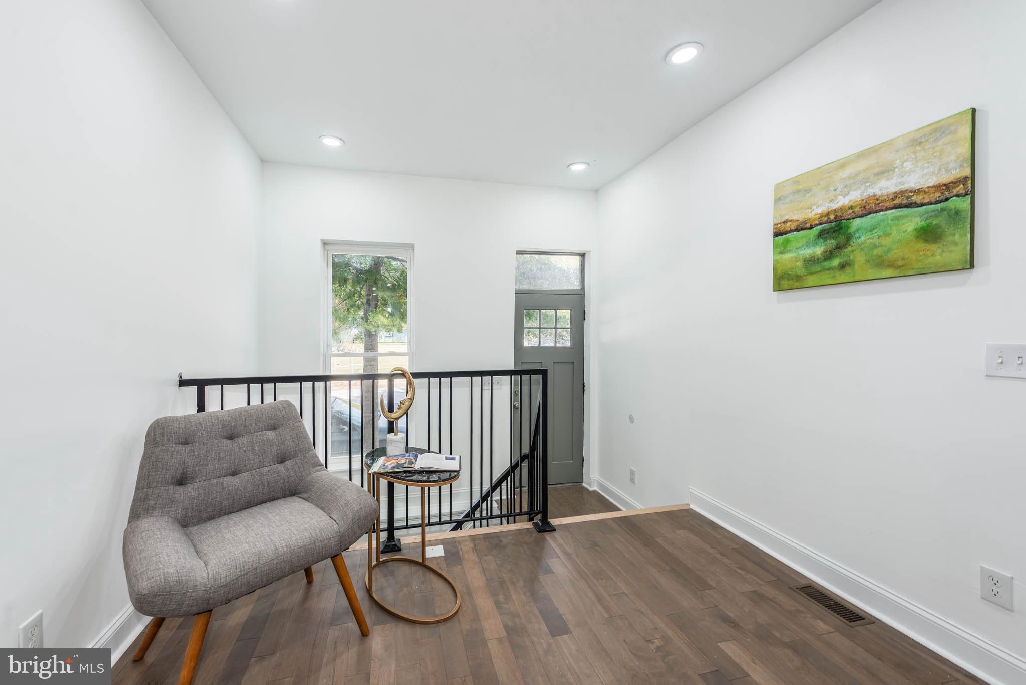 OLIVER - Residential