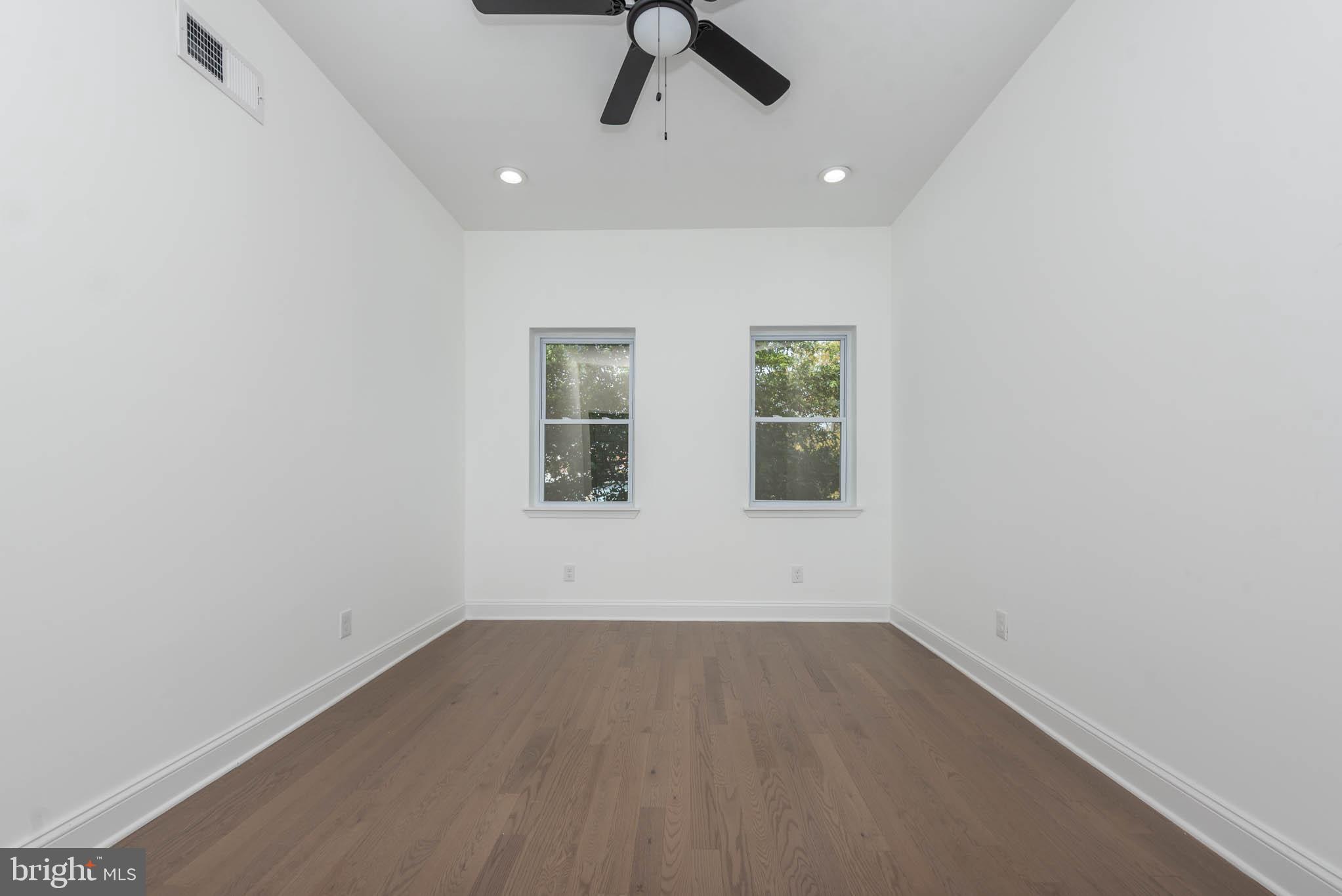 OLIVER - Residential