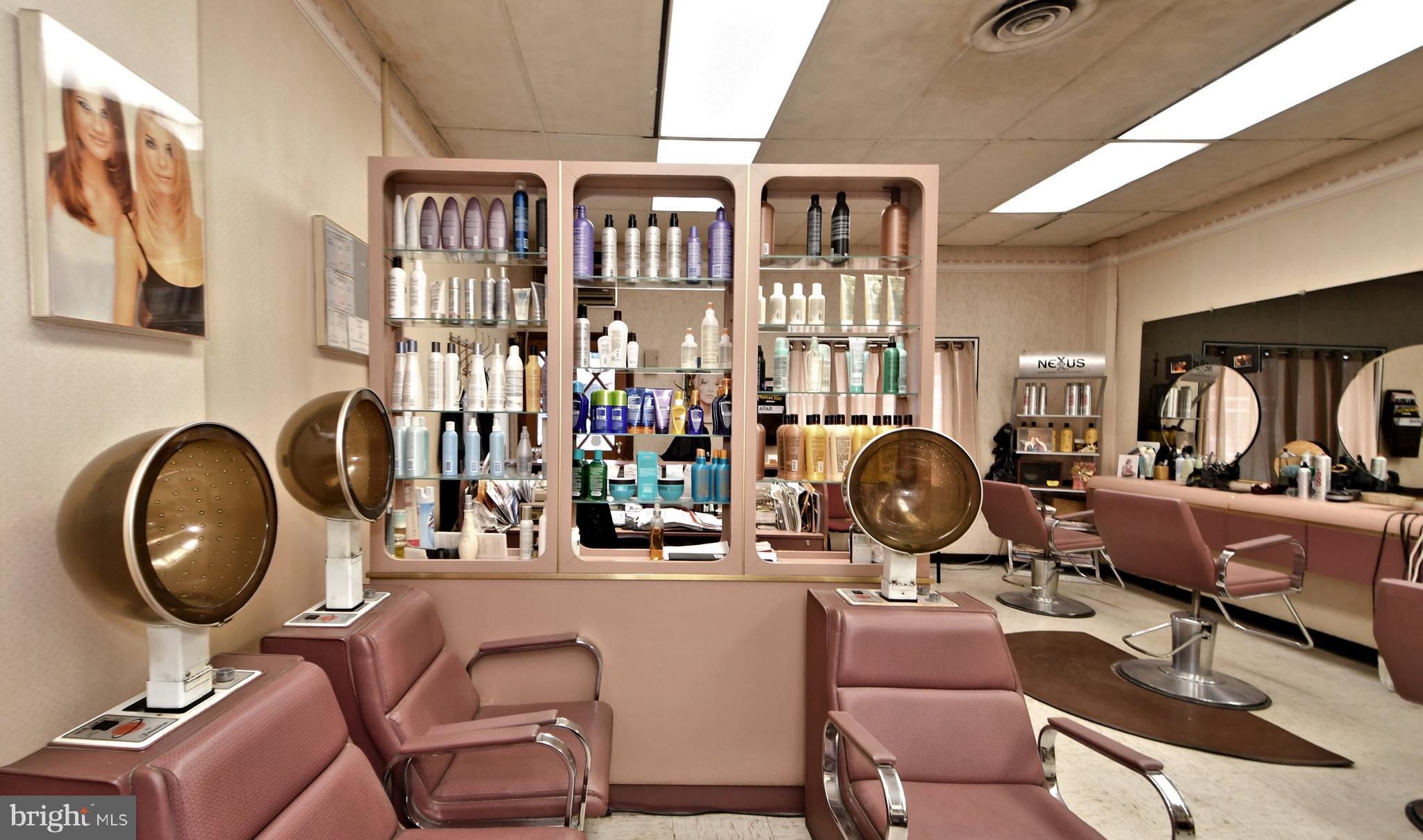 ARDMORE - Commercial Sale