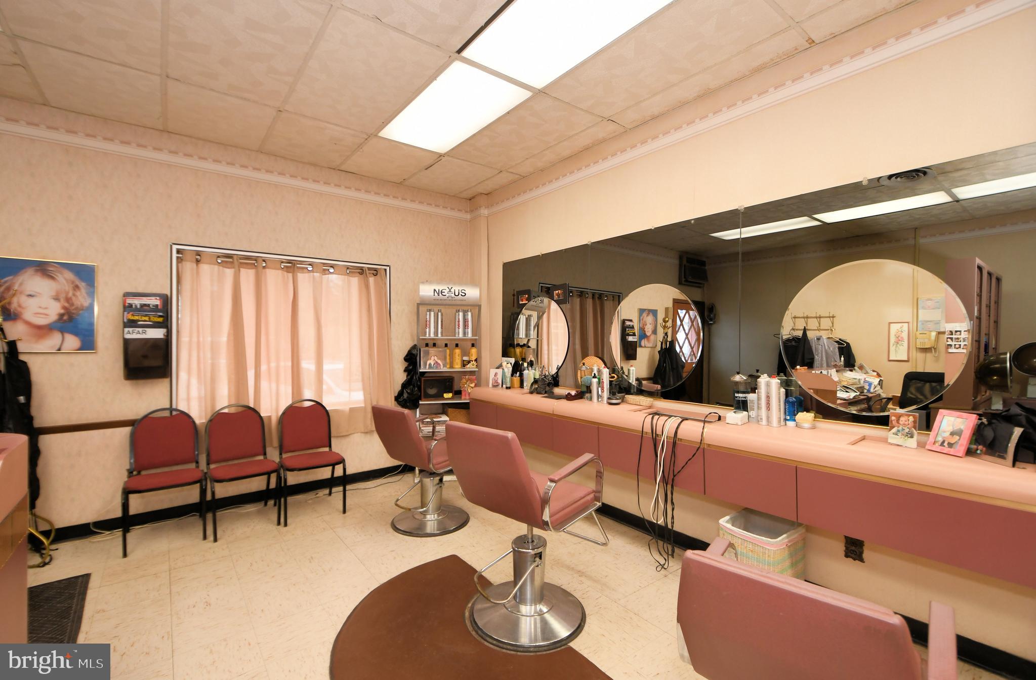 ARDMORE - Commercial Sale