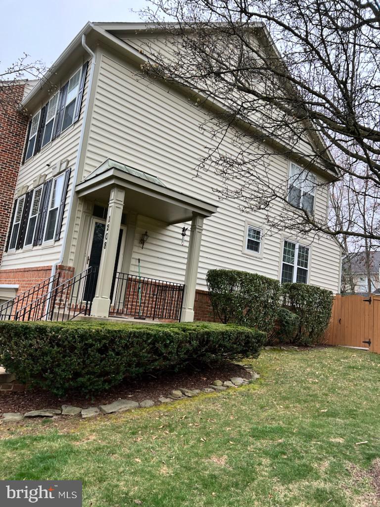 RESTON - Residential