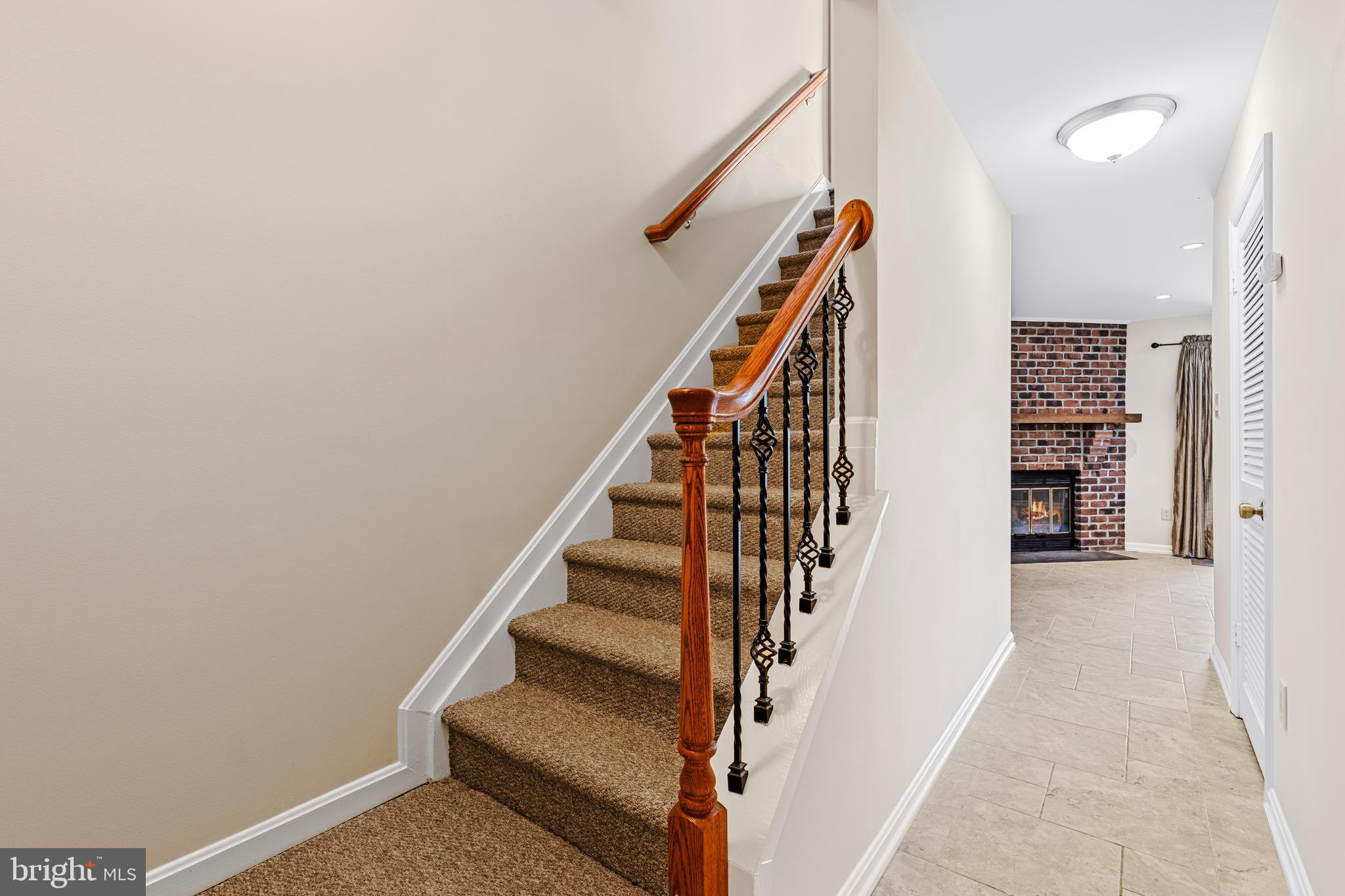 LOVETON FARMS - Residential Lease