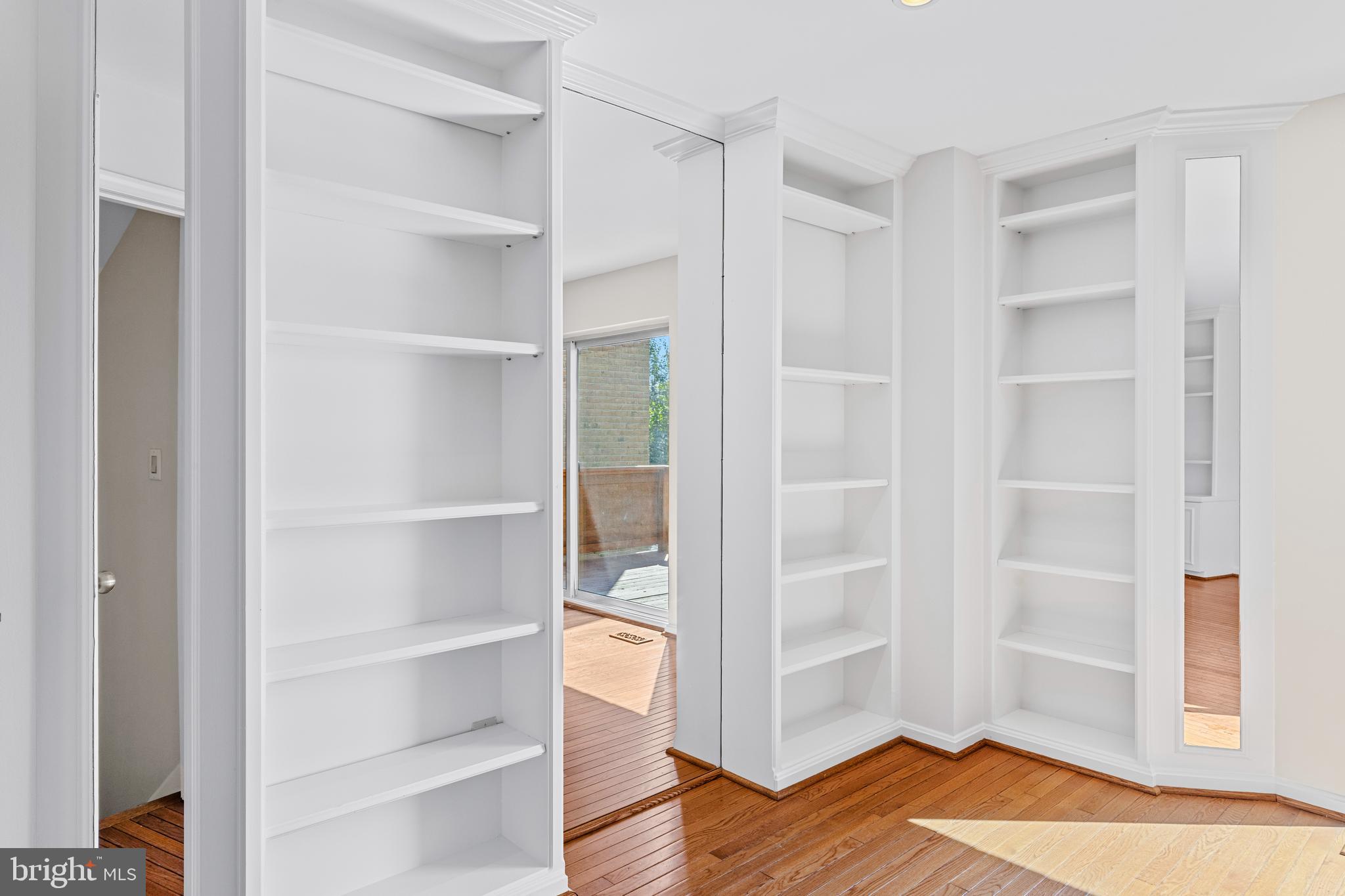 LOVETON FARMS - Residential Lease