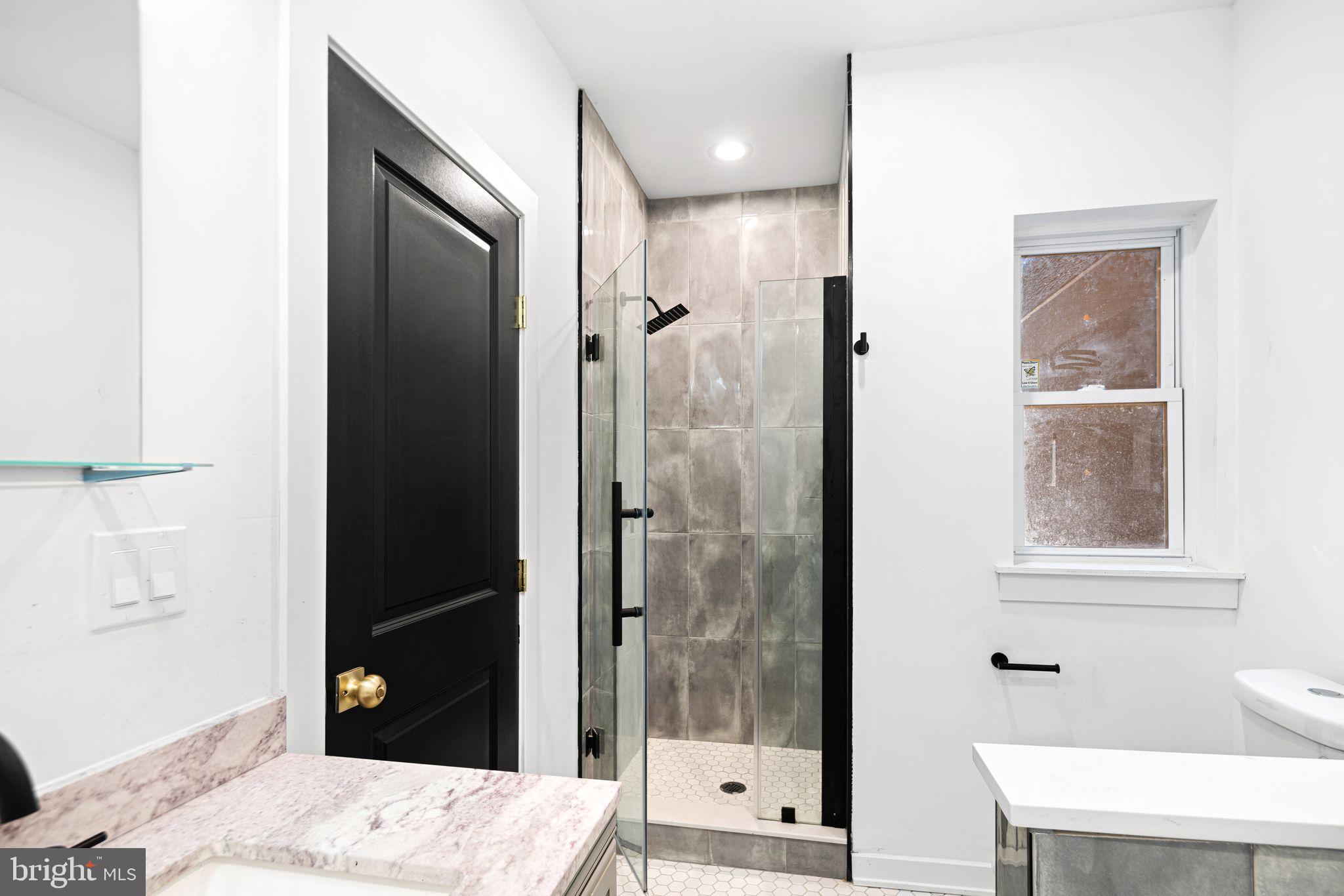 PASSYUNK SQUARE - Residential