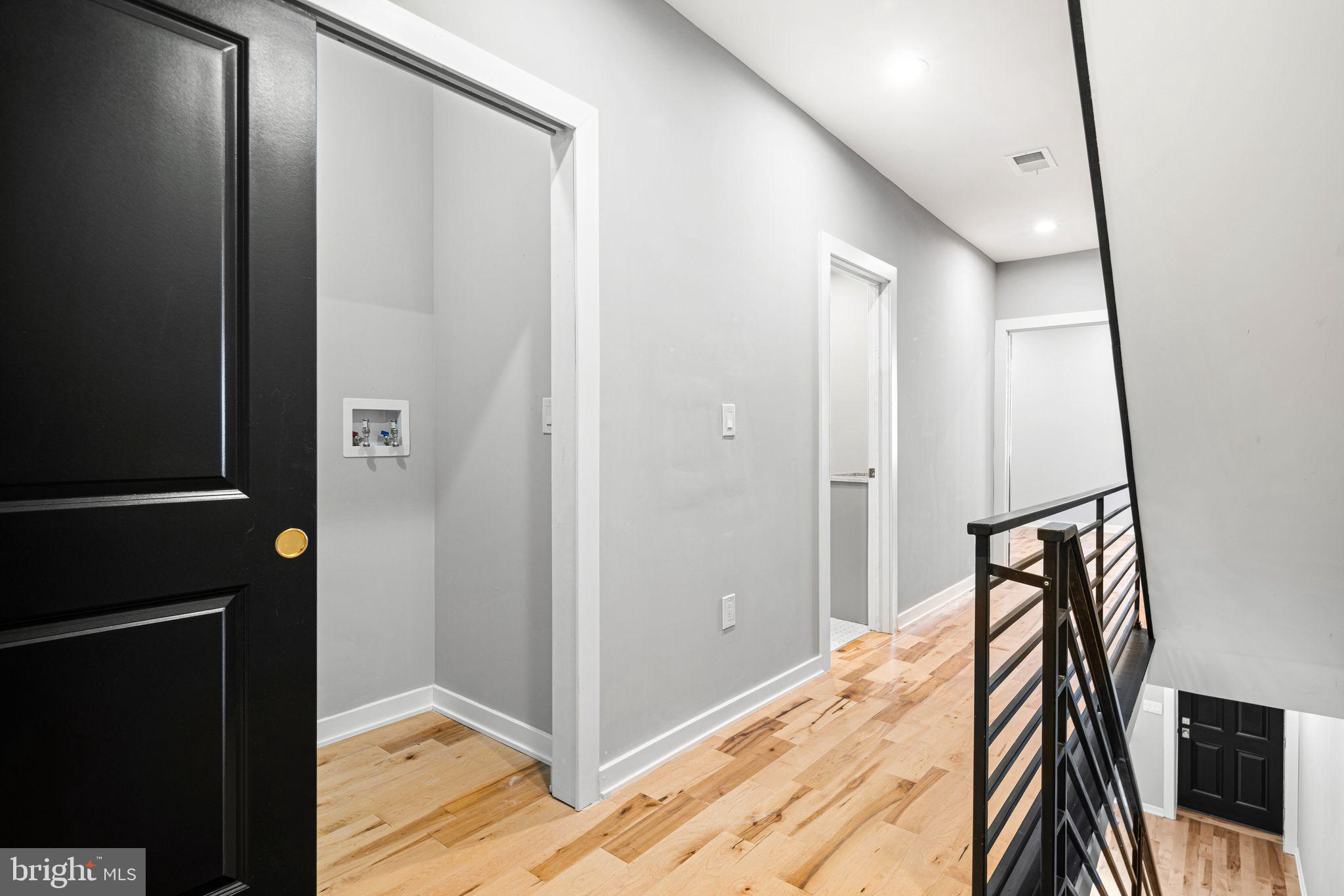 PASSYUNK SQUARE - Residential