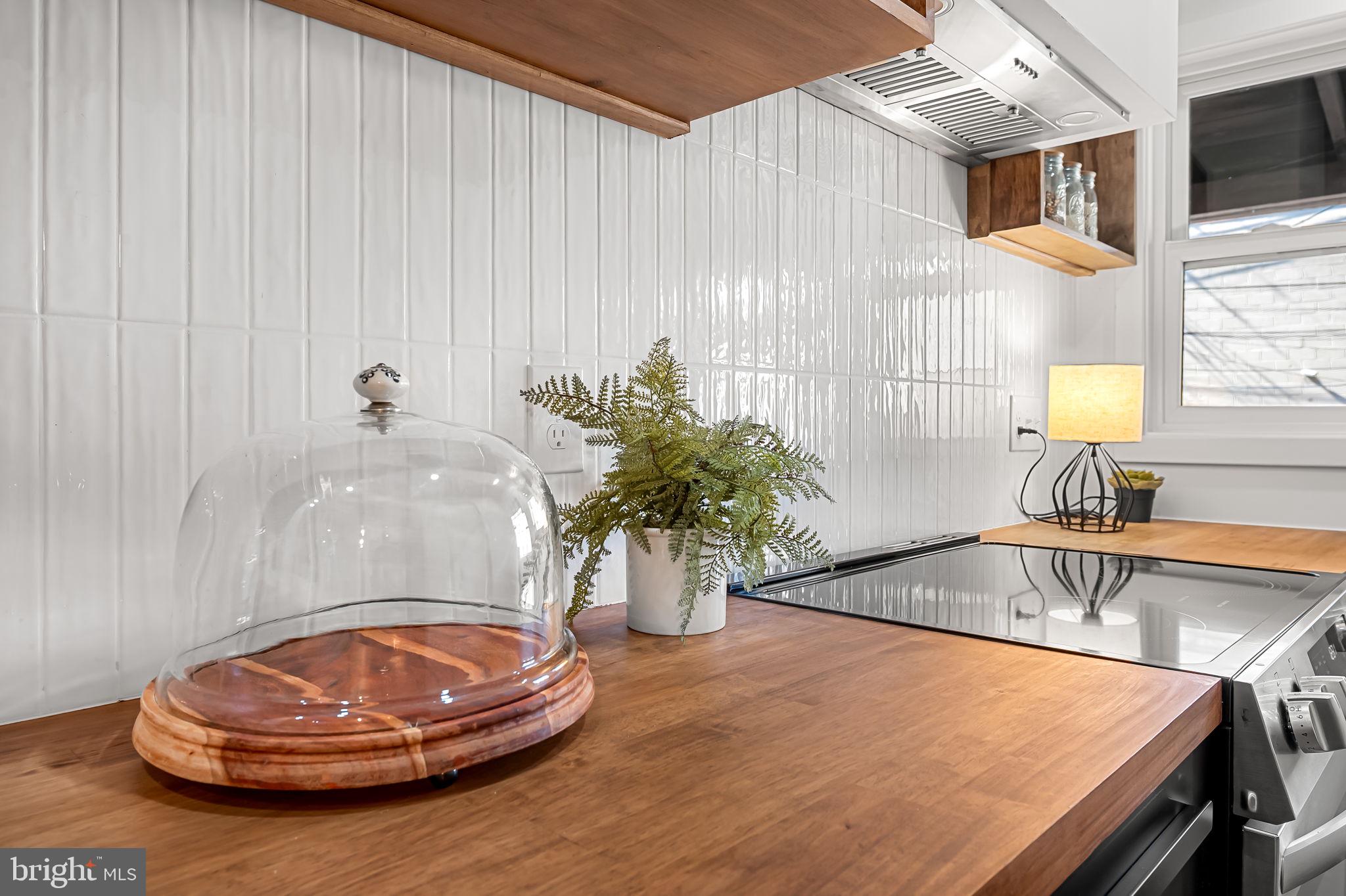 HAMPDEN HISTORIC DISTRICT - Residential