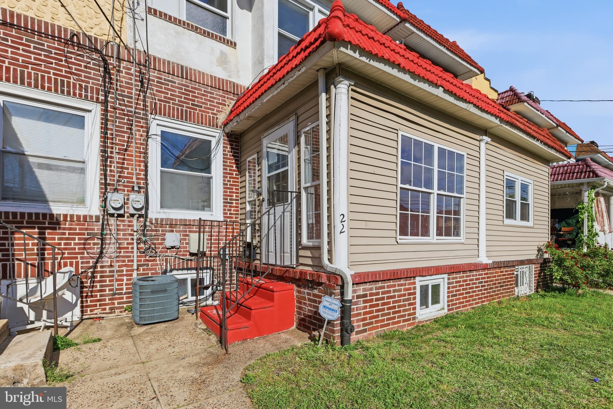 22 TERRACE AVENUE