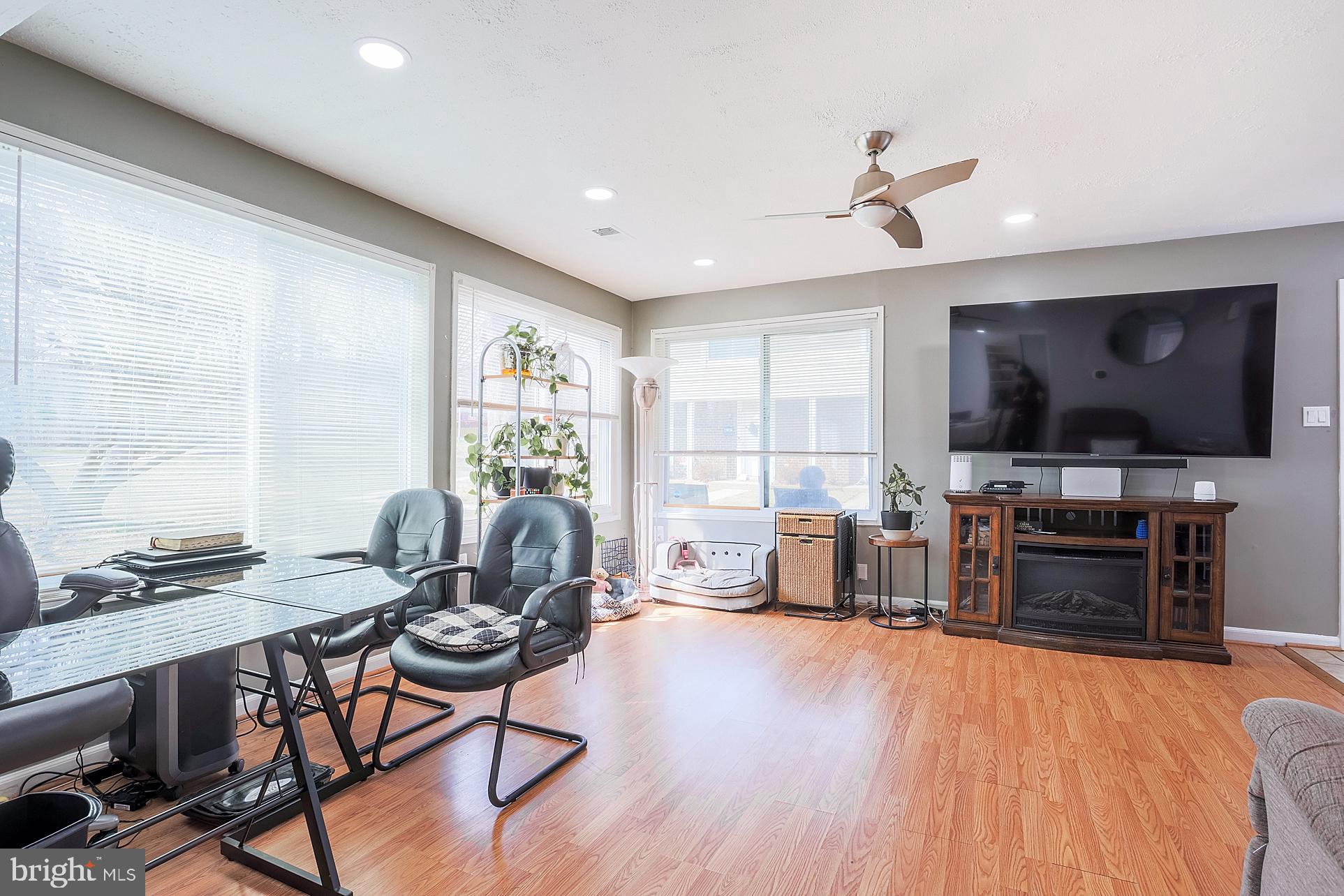 GERMANTOWN PARK - Residential