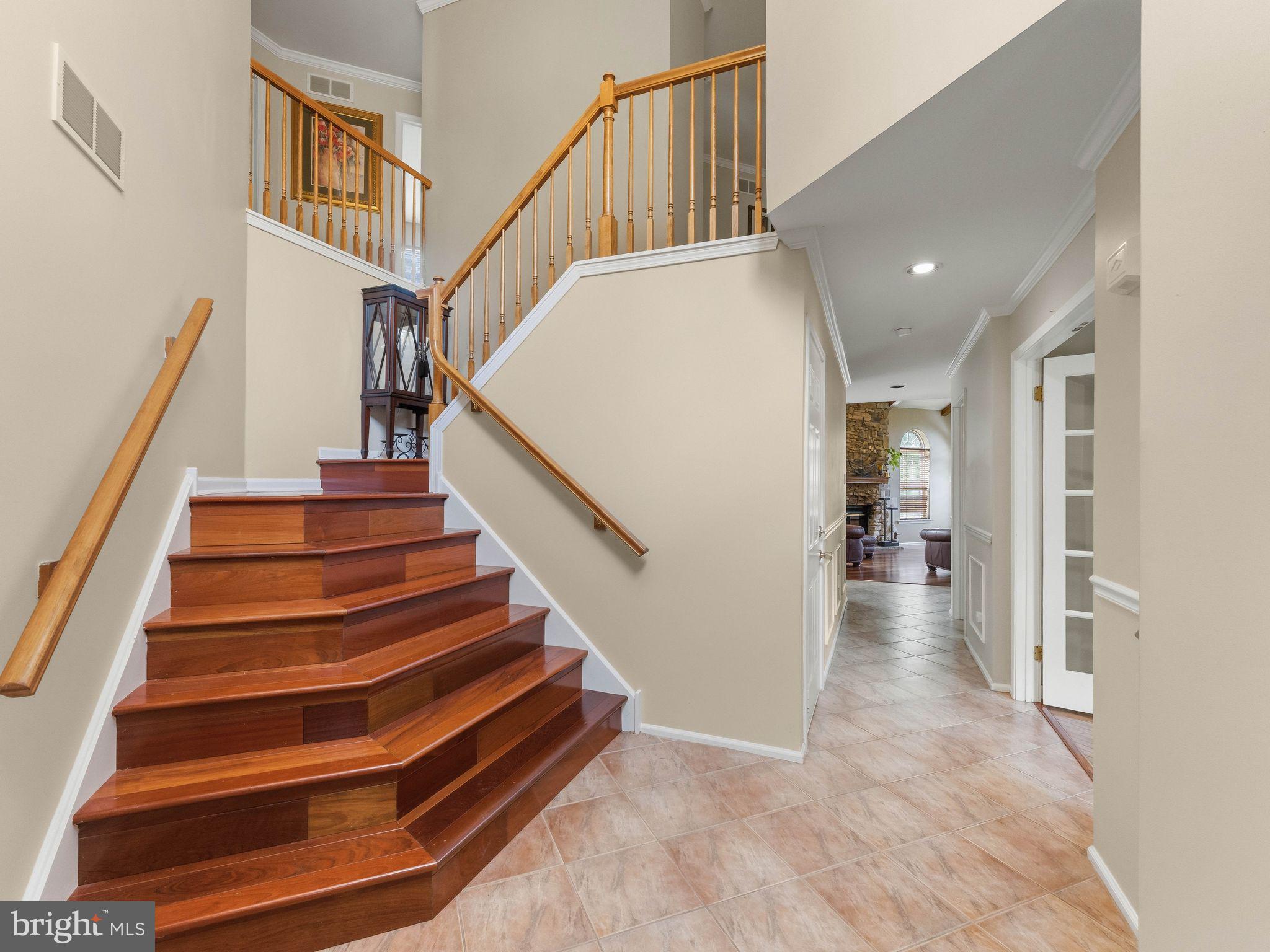 1449 BARTLETT COURT