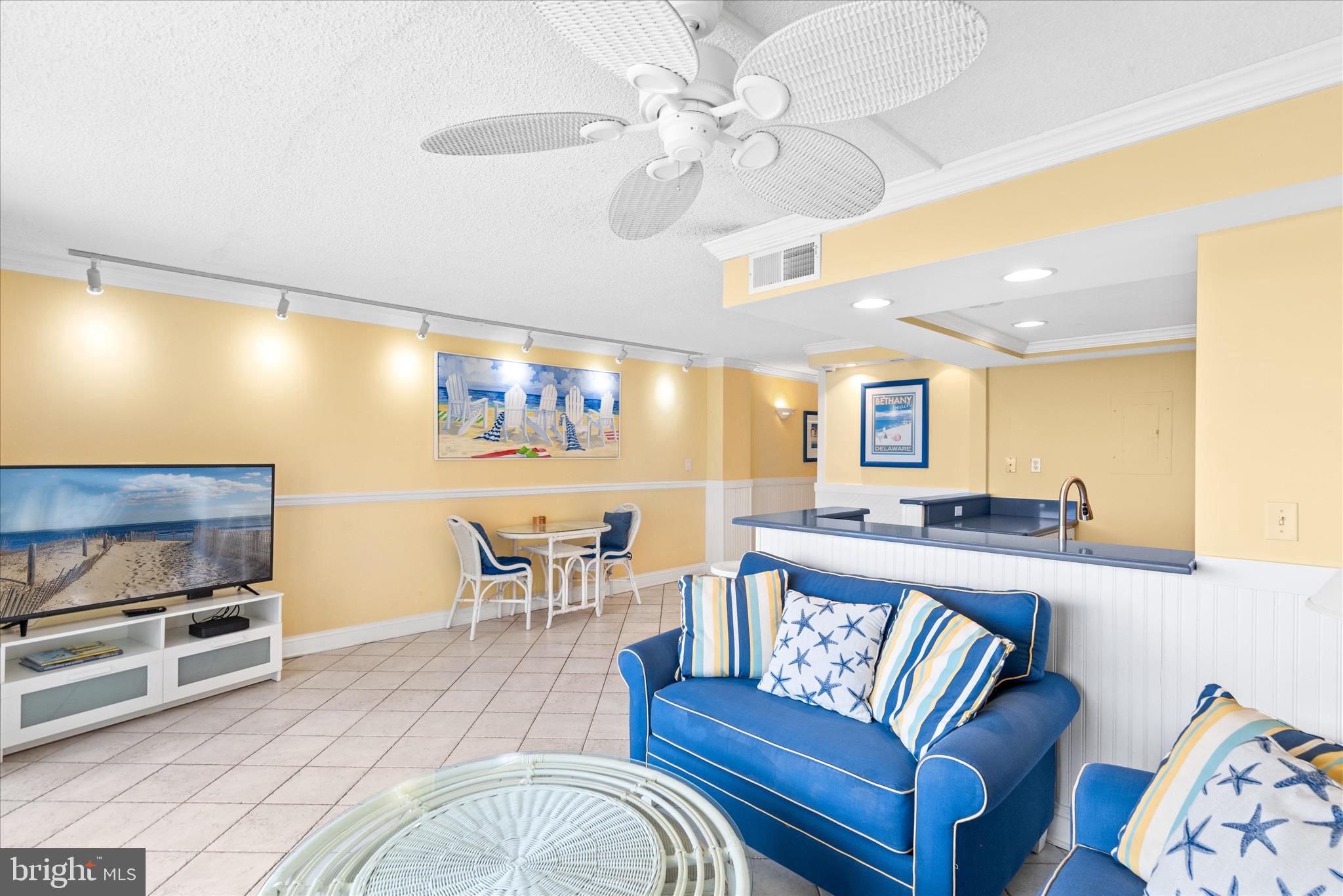 SEA COLONY EAST - Residential