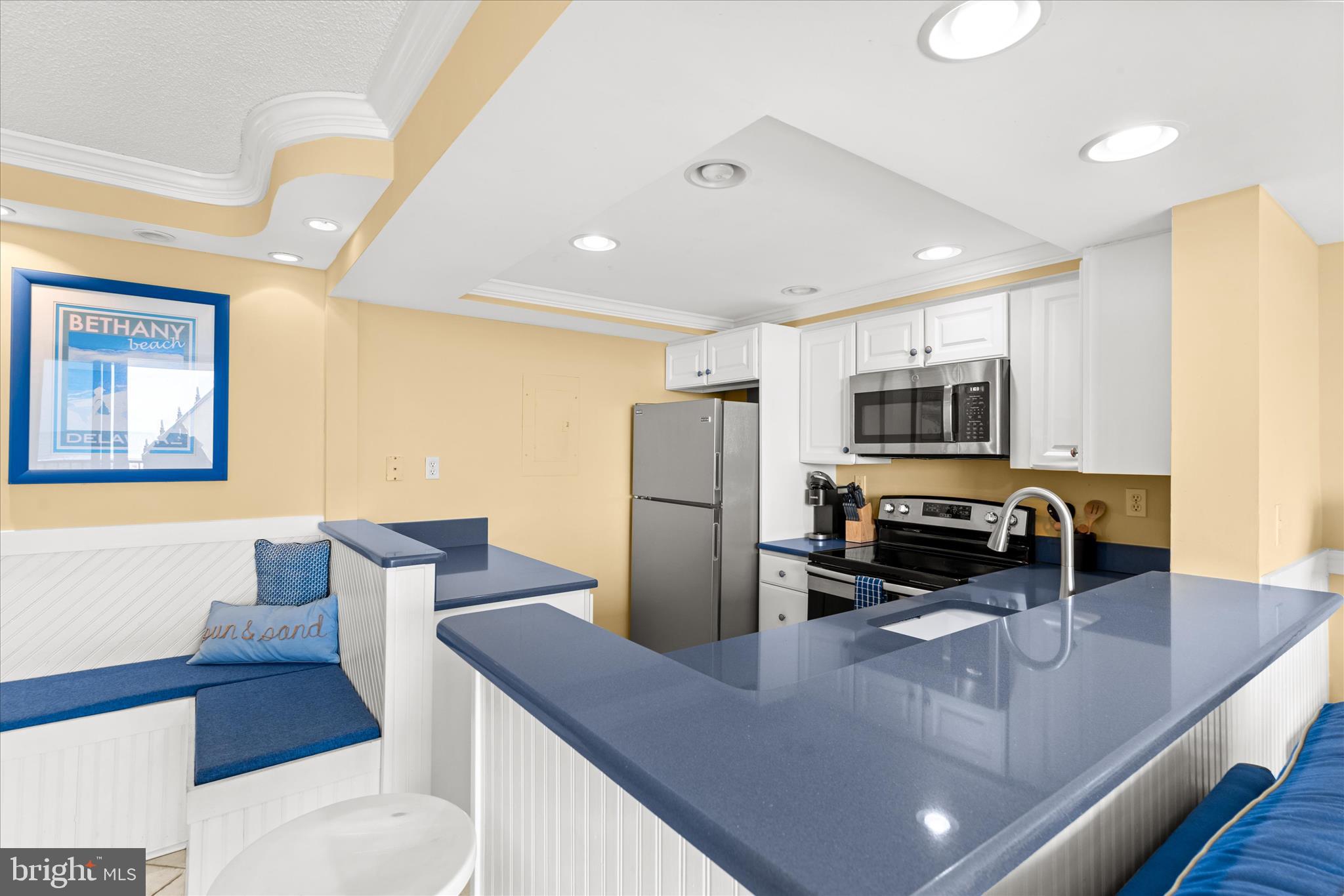 SEA COLONY EAST - Residential