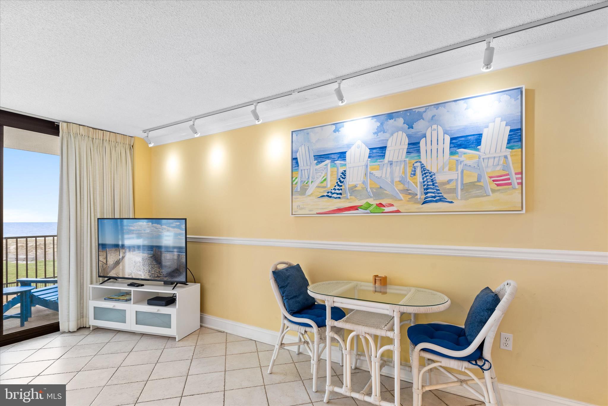 SEA COLONY EAST - Residential