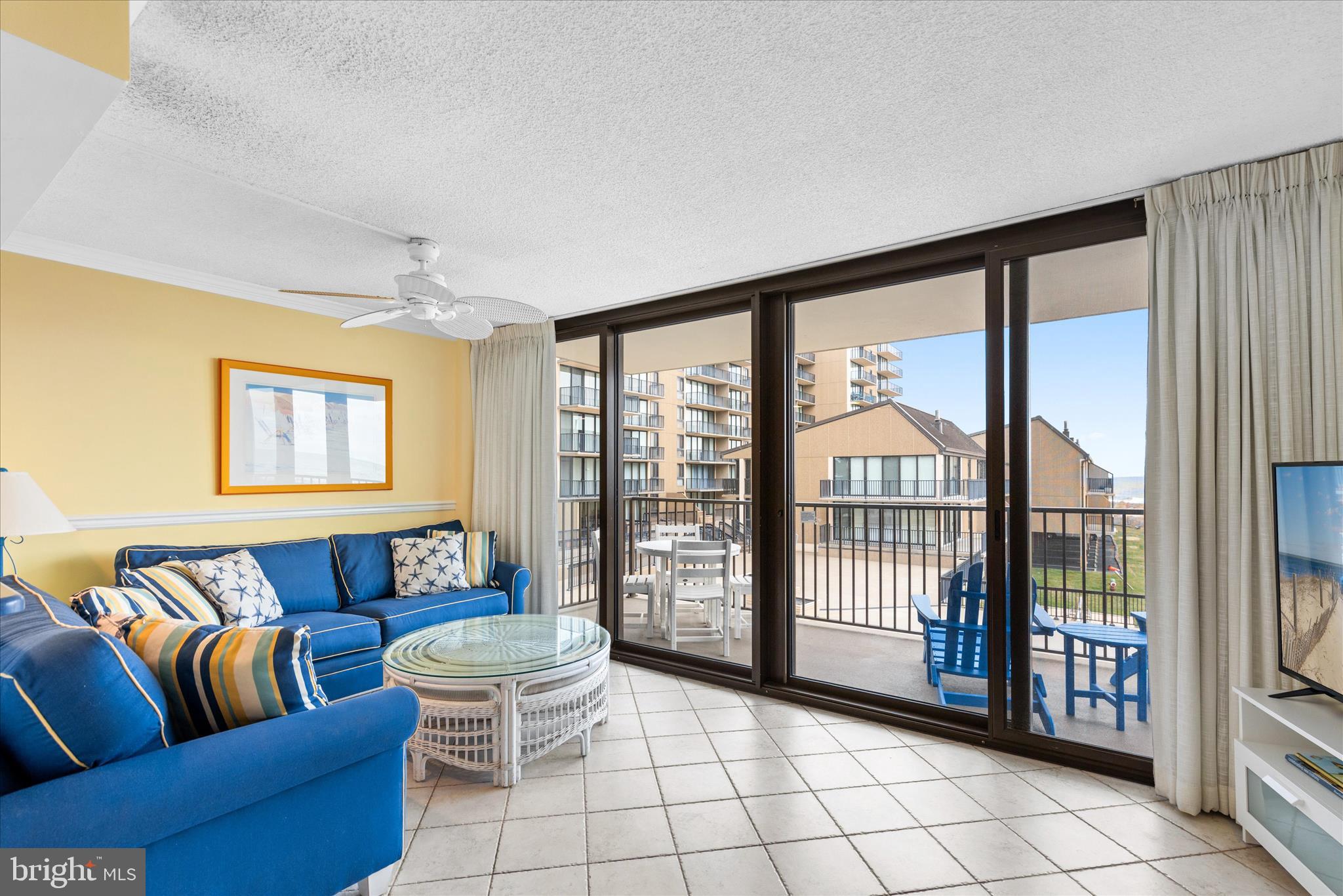 SEA COLONY EAST - Residential