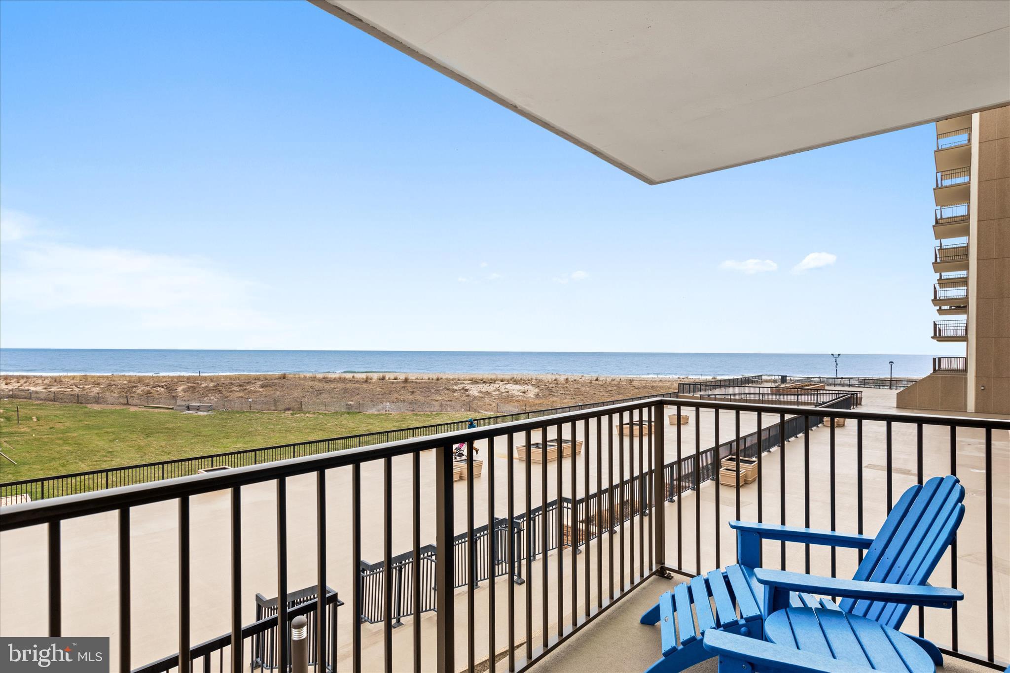 SEA COLONY EAST - Residential