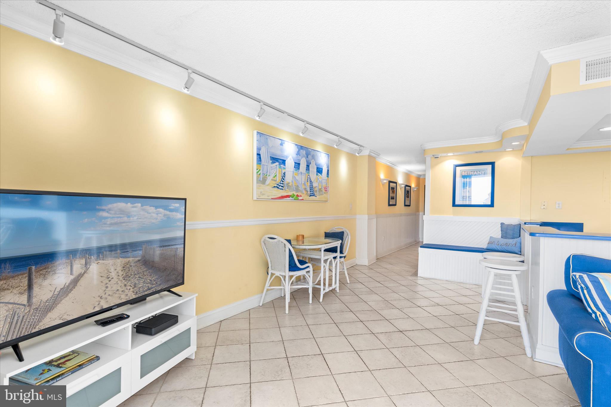 SEA COLONY EAST - Residential