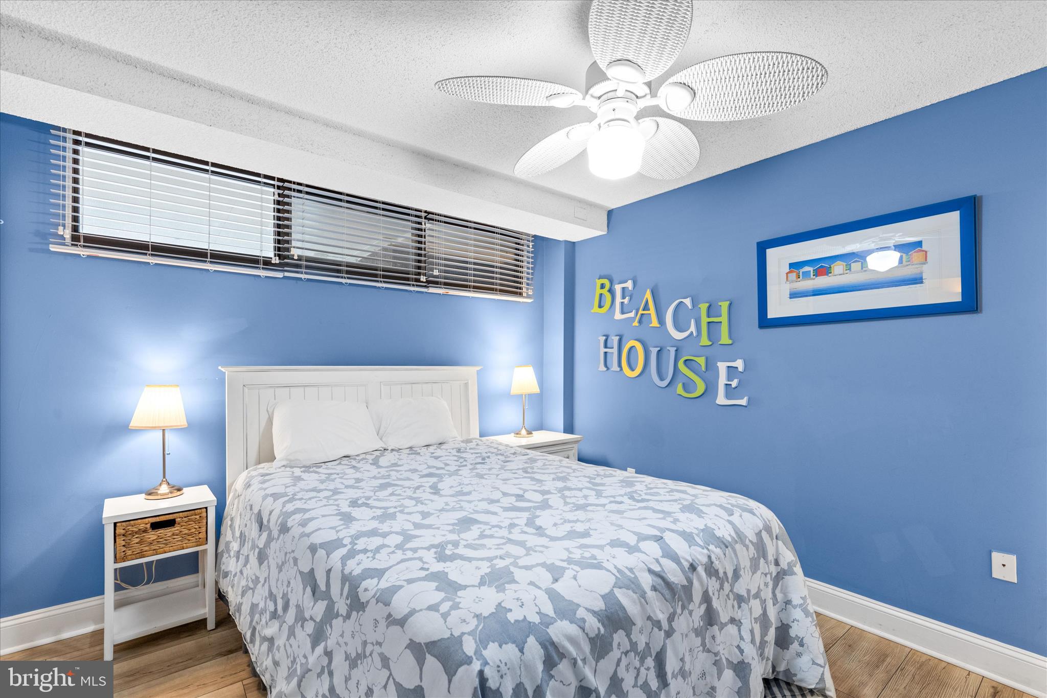 SEA COLONY EAST - Residential