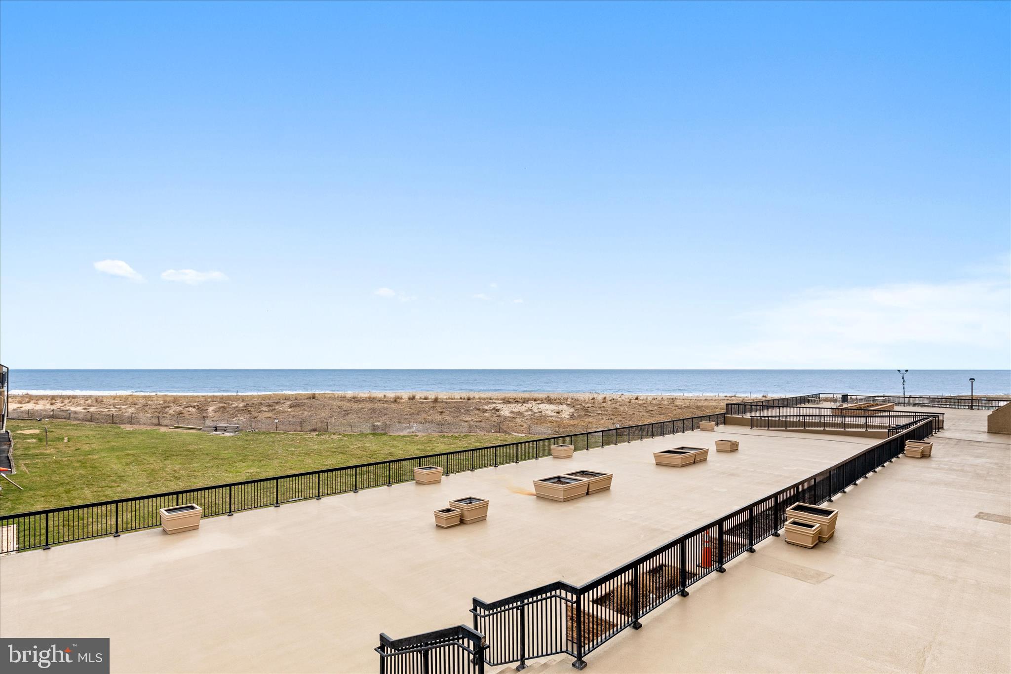 209 CHESAPEAKE HOUSE