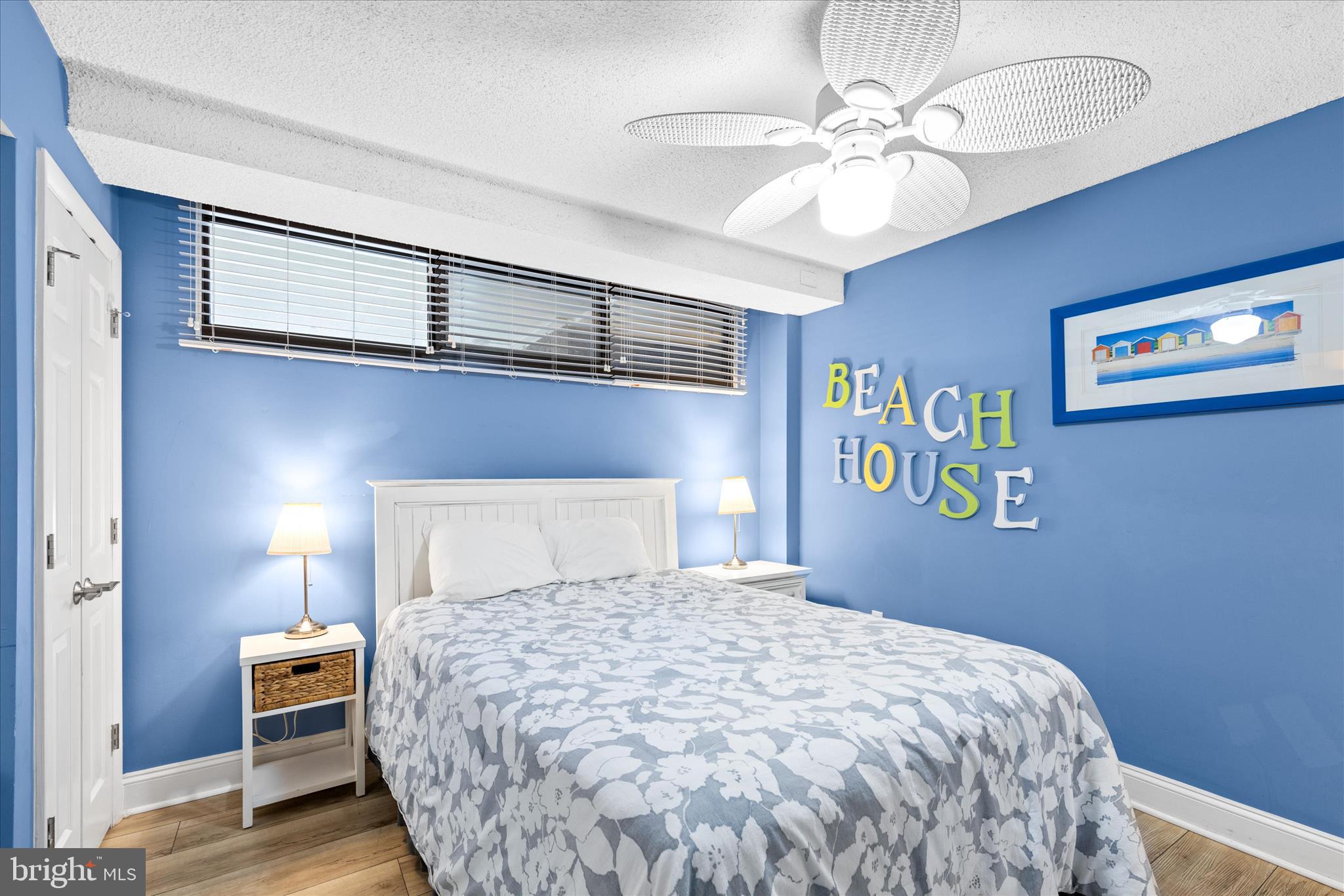 SEA COLONY EAST - Residential