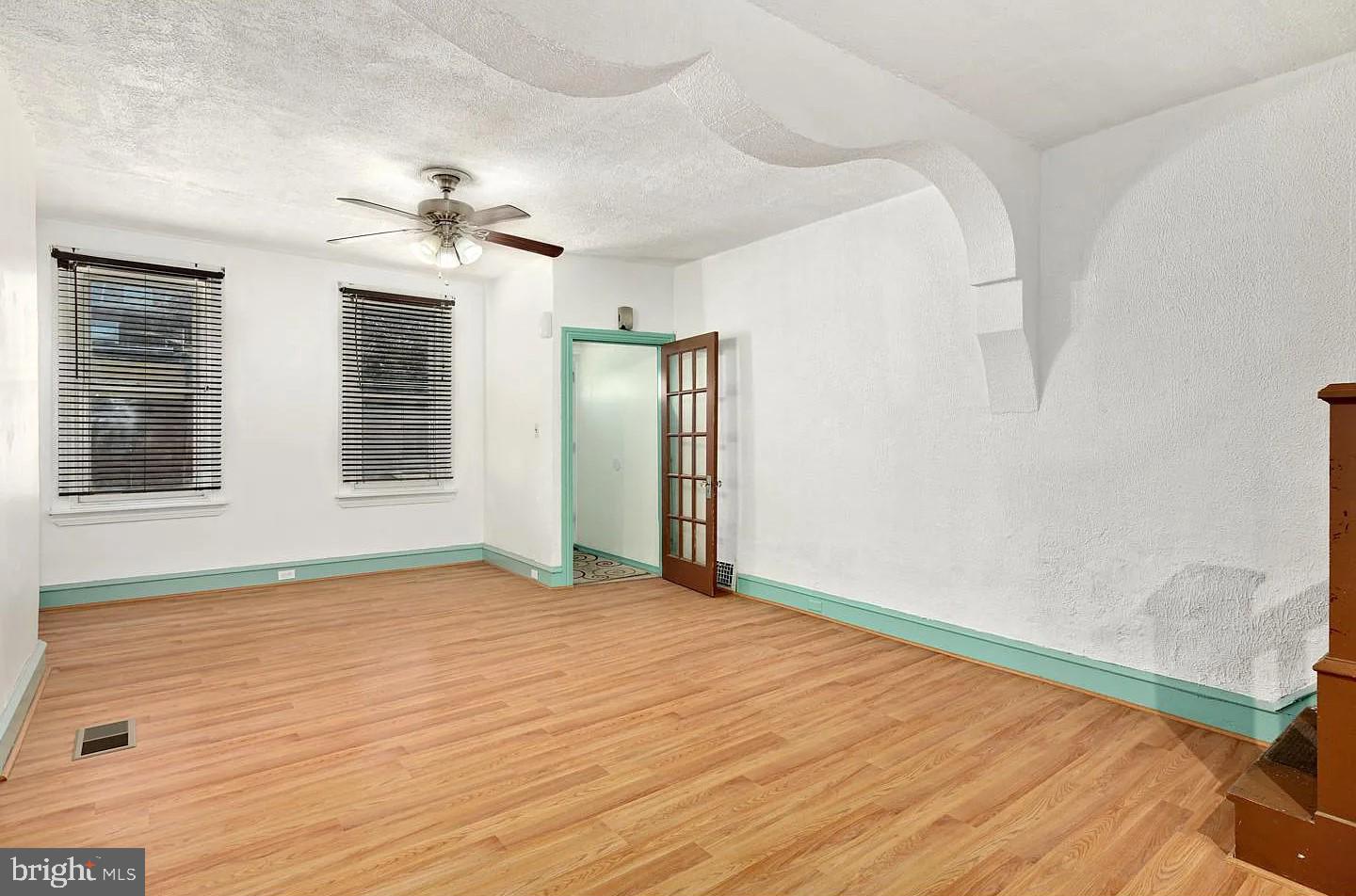 NORRIS SQUARE - Residential Lease