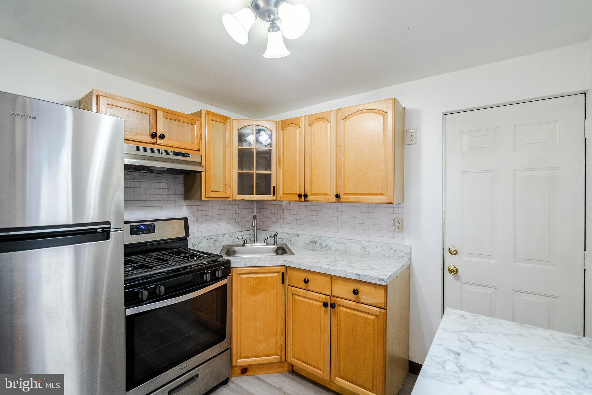 NORRIS SQUARE - Residential Lease