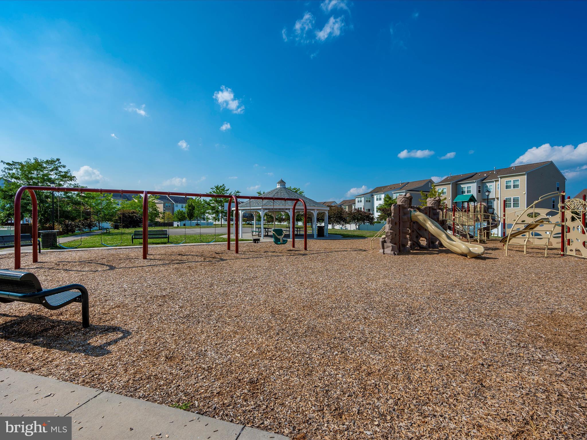 COLLEGIATE ACRES - Residential