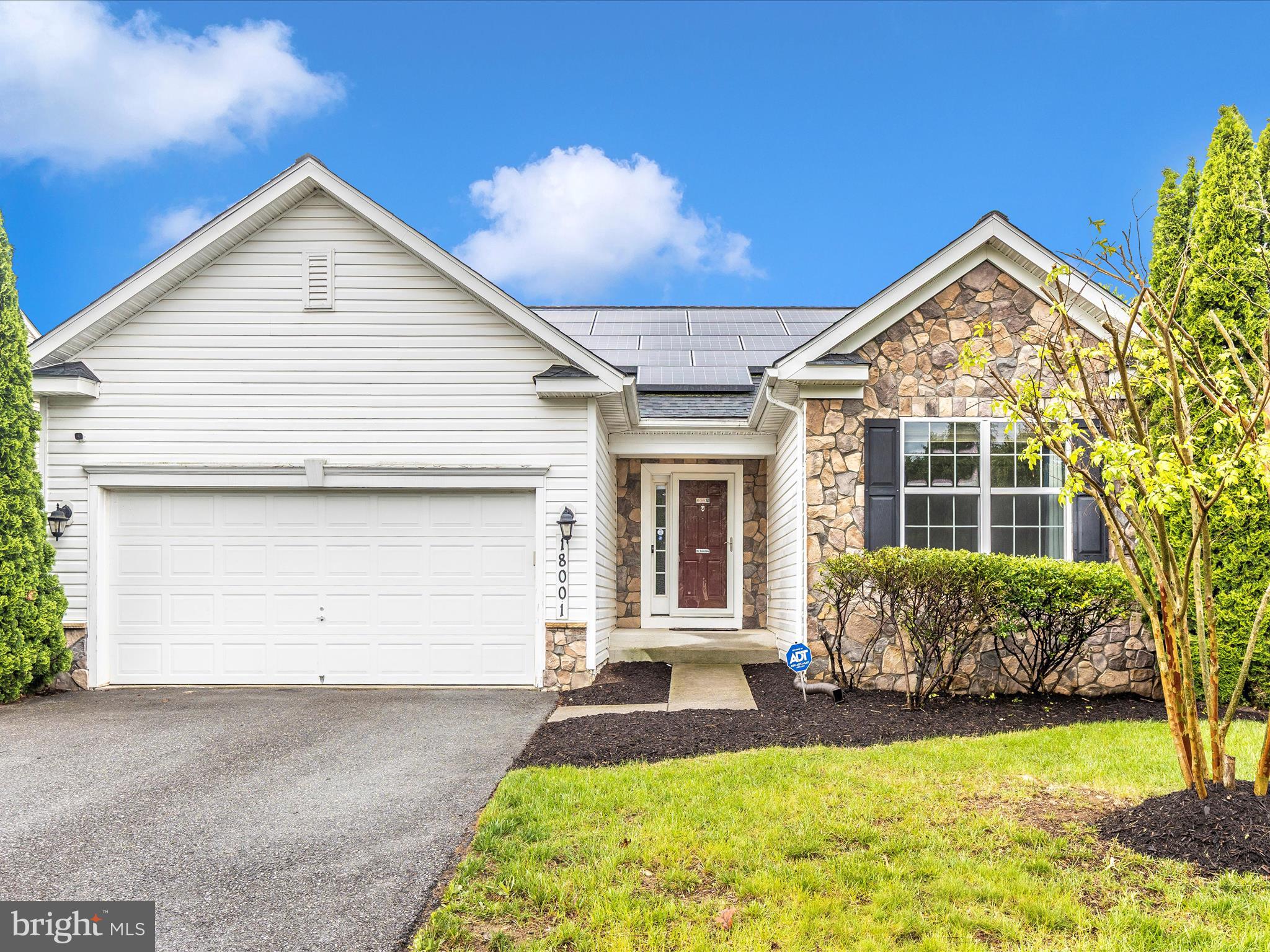 COLLEGIATE ACRES - Residential