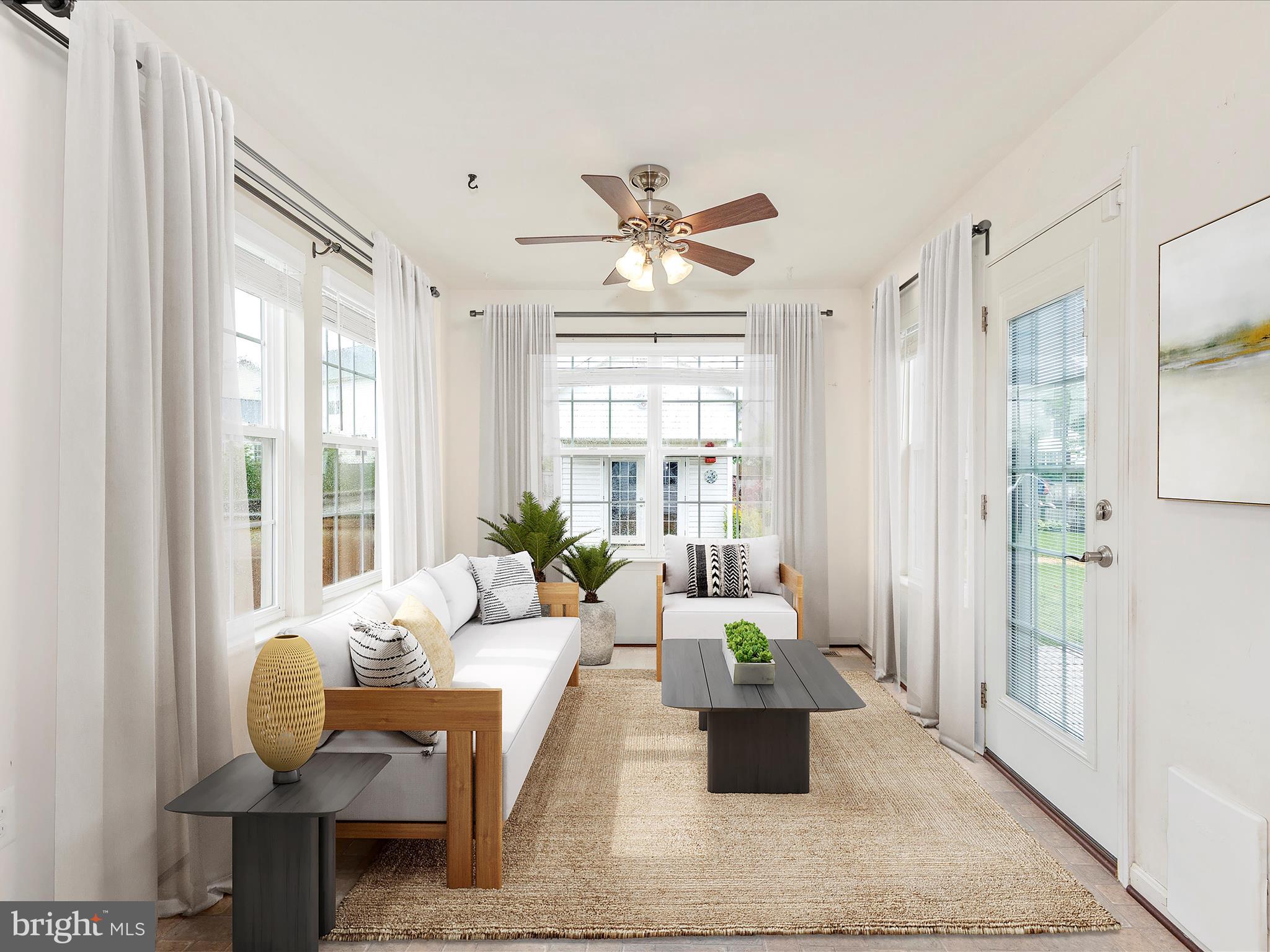 COLLEGIATE ACRES - Residential