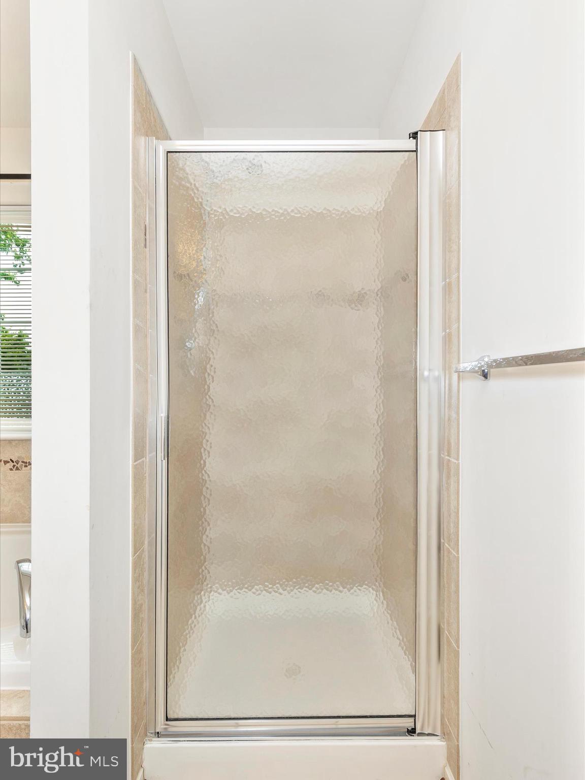 COLLEGIATE ACRES - Residential