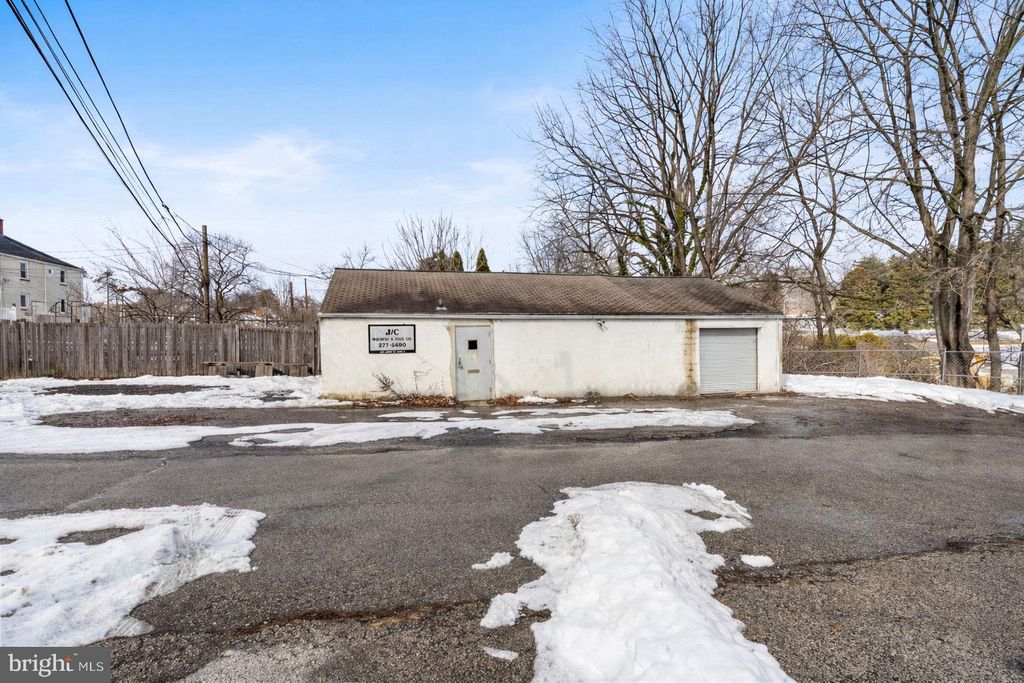 Photo of 1013 Rapp Alley, NORRISTOWN, PA 19401 (MLS # PAMC2167572)