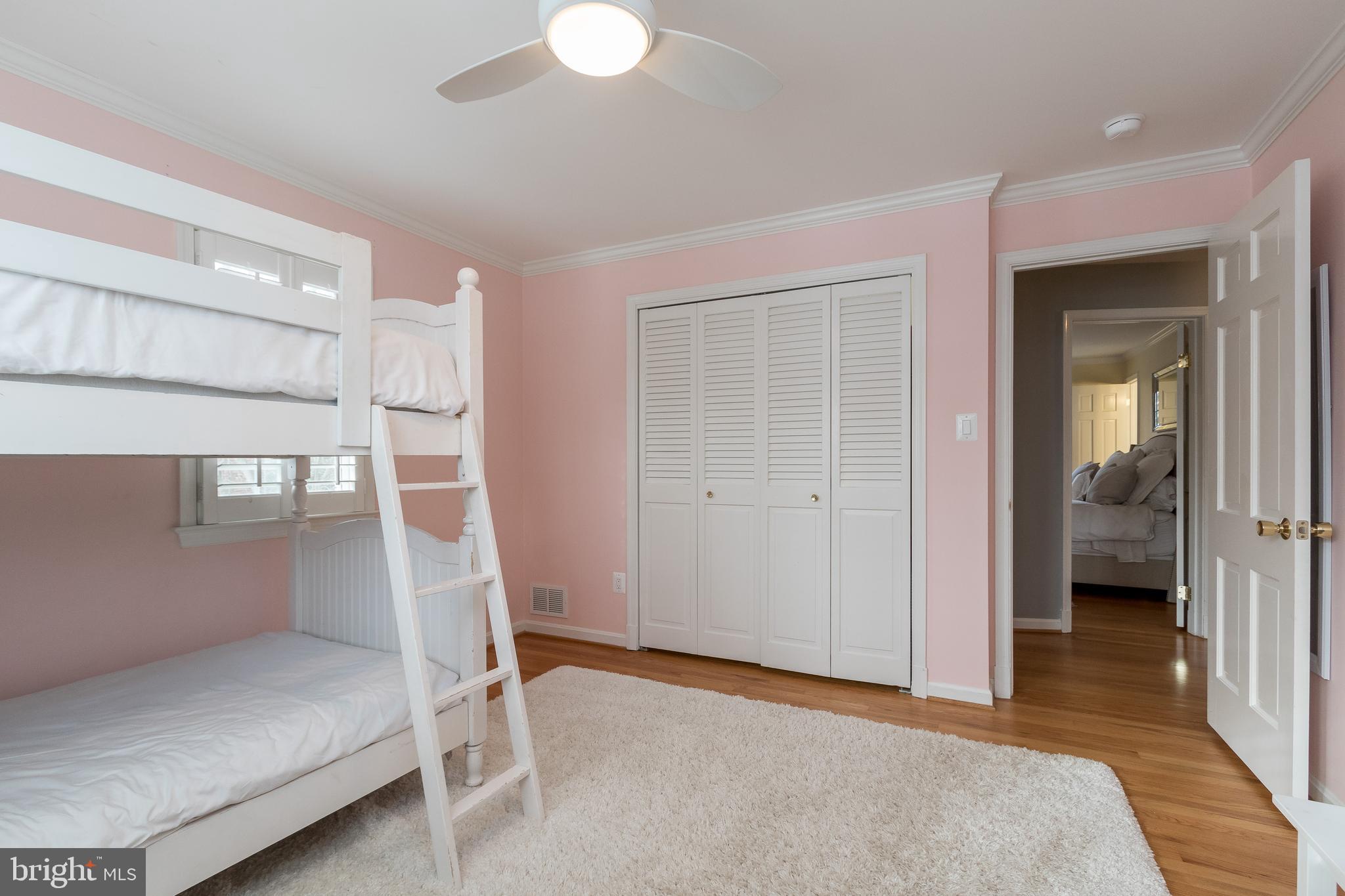 OAKDALE PARK - Residential