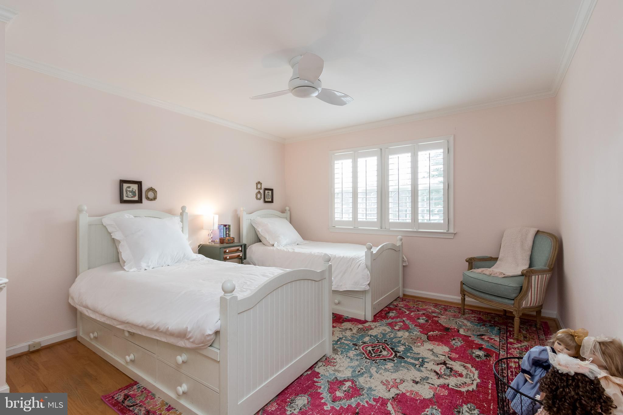 OAKDALE PARK - Residential