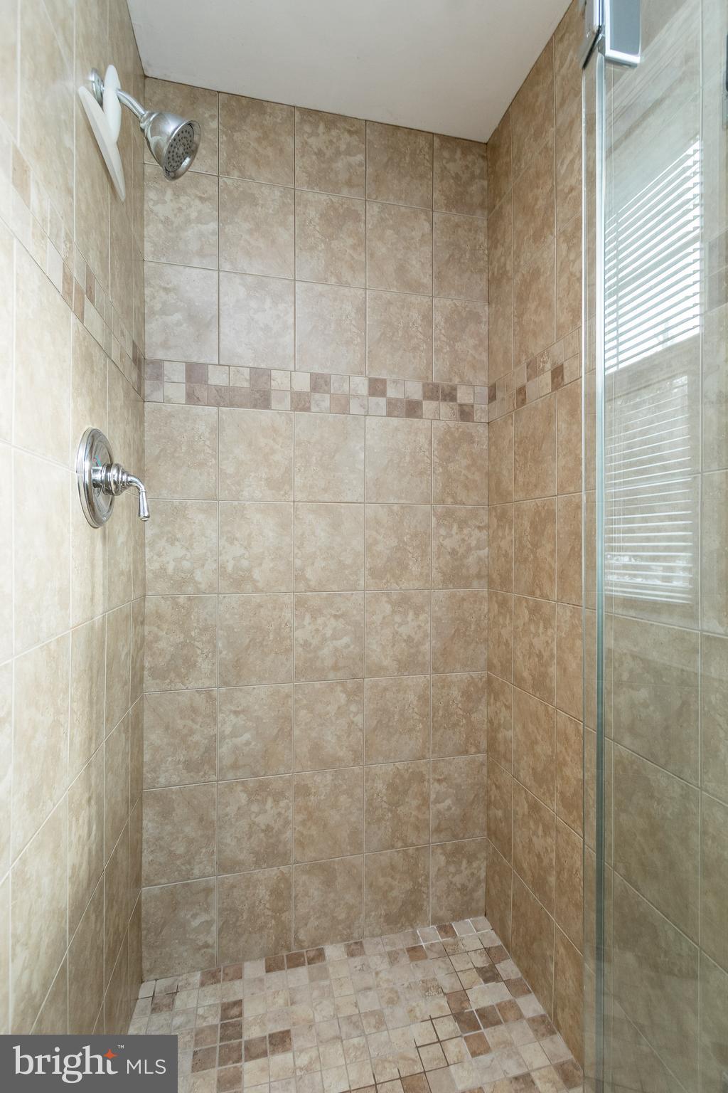 OAKDALE PARK - Residential