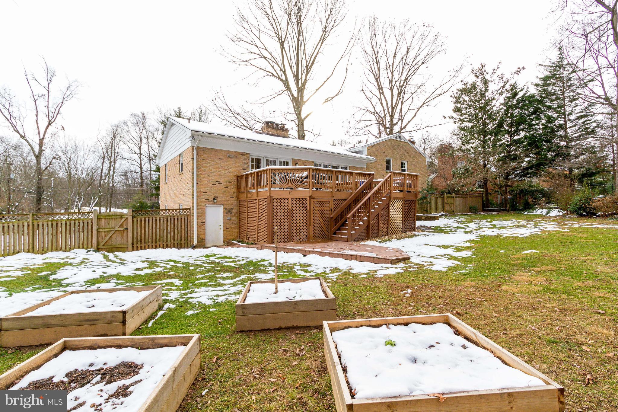 OAKDALE PARK - Residential