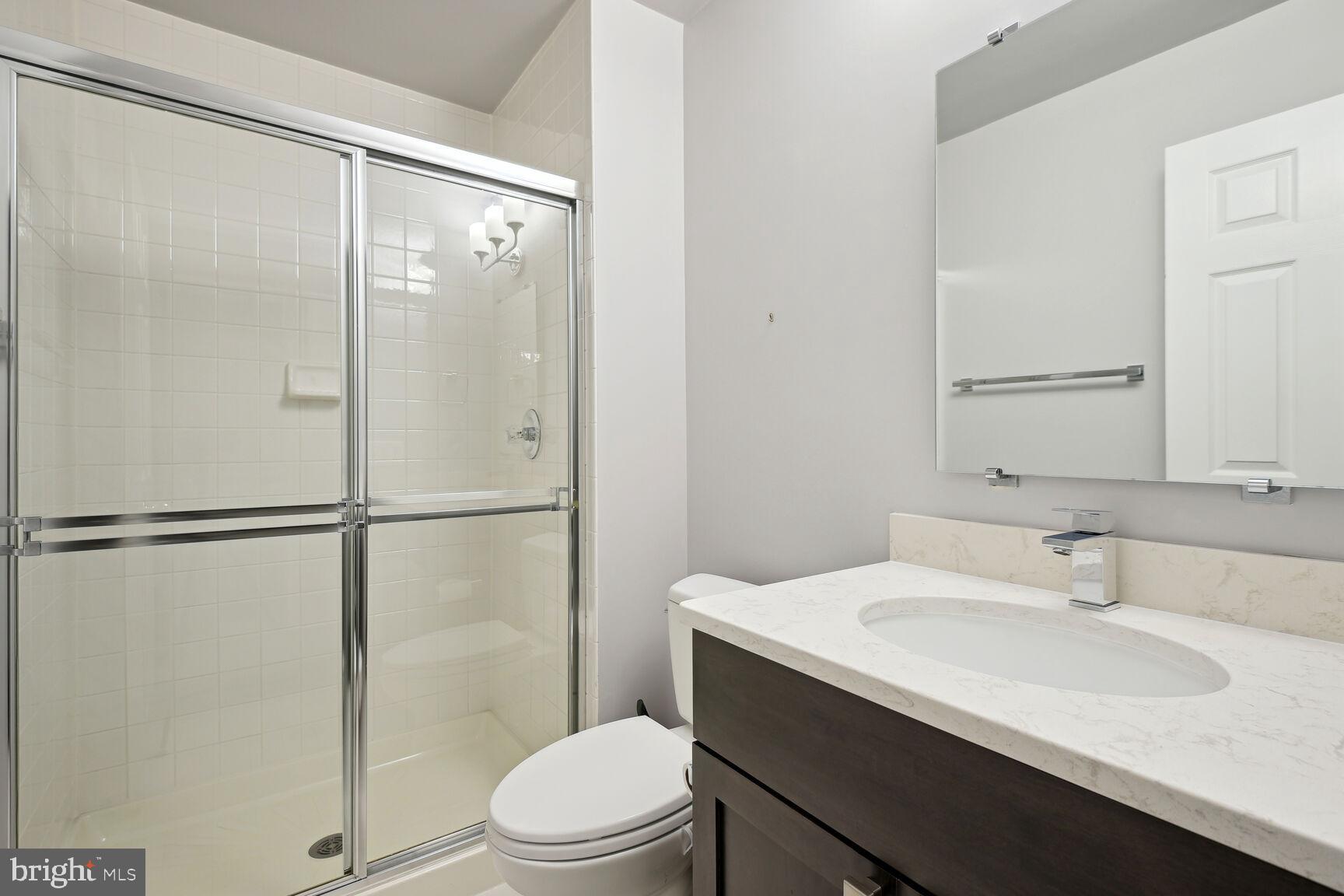 FALLSTONE - Residential