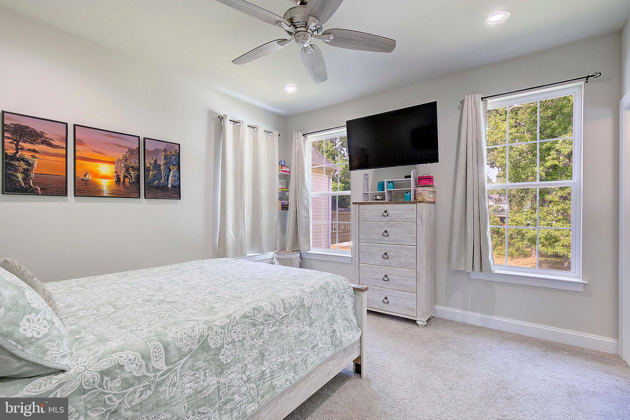 NORTH BEACH PARK - Residential