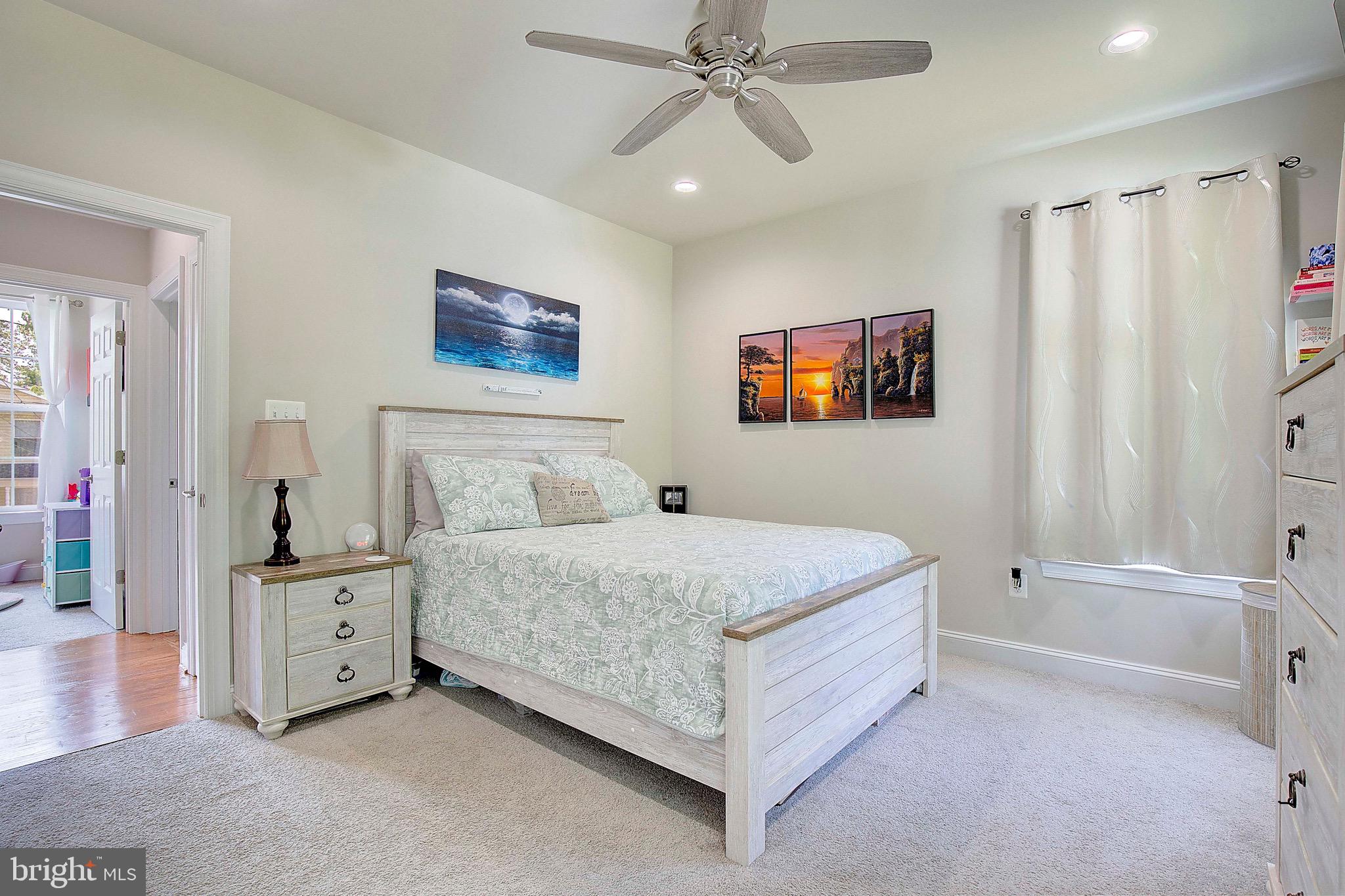 NORTH BEACH PARK - Residential