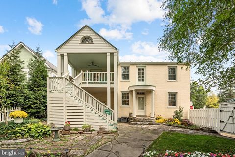 300 W GERMAN STREET SHEPHERDSTOWN WV 25443