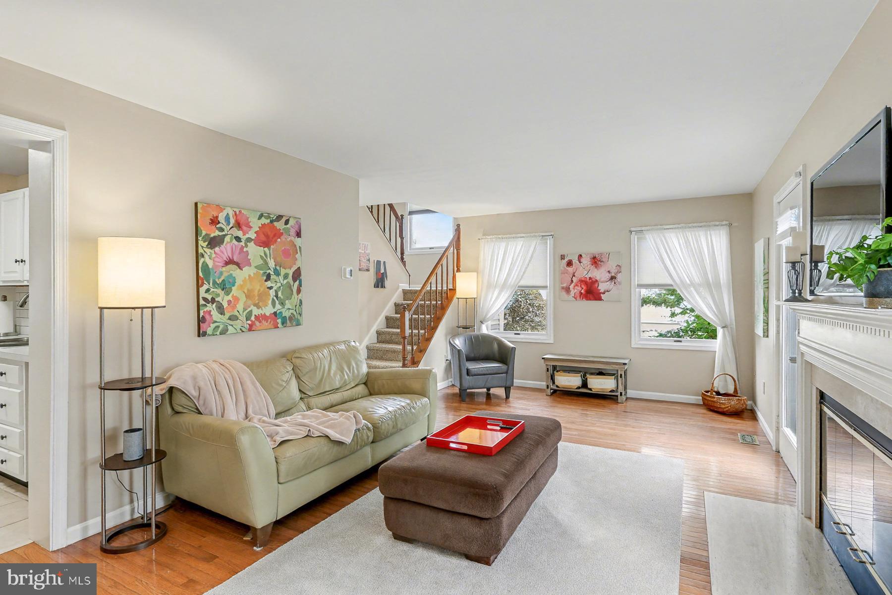 HIDDEN LAKE - Residential