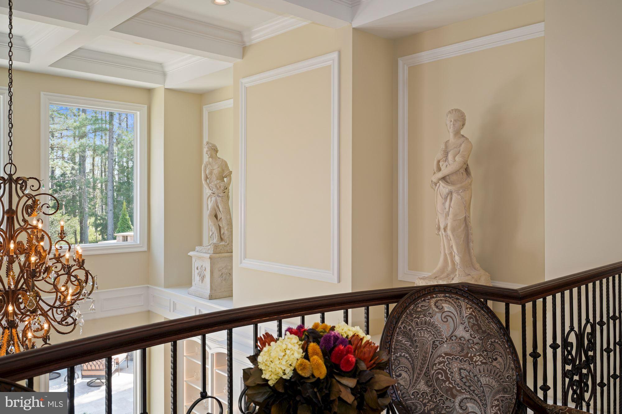 ESTATES @ CREIGHTON FARM - Residential