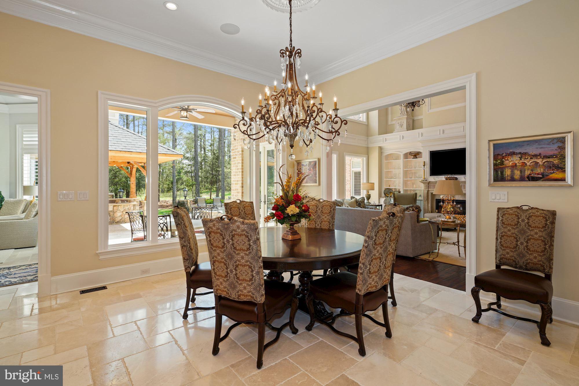 ESTATES @ CREIGHTON FARM - Residential