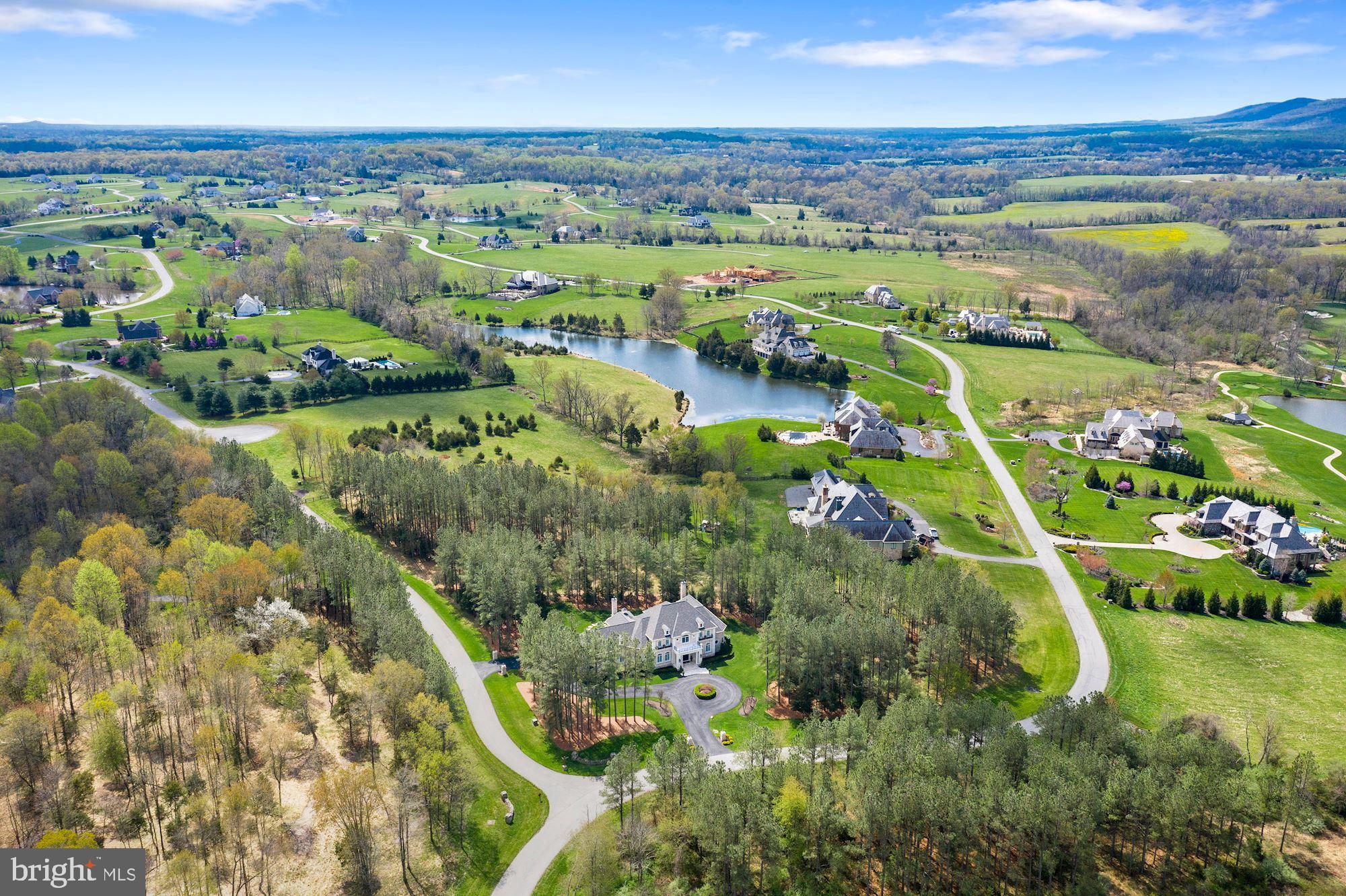 ESTATES @ CREIGHTON FARM - Residential