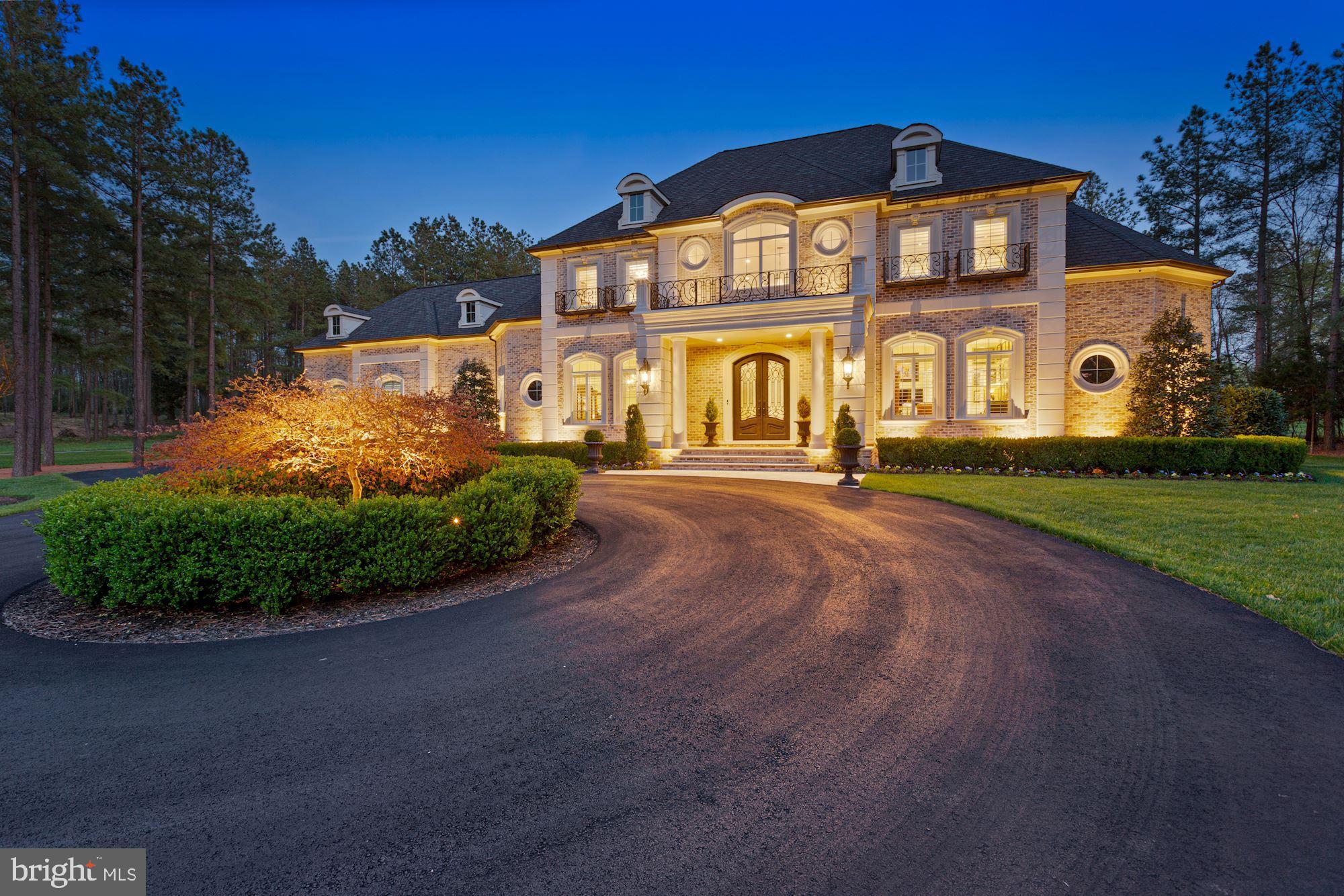 ESTATES @ CREIGHTON FARM - Residential